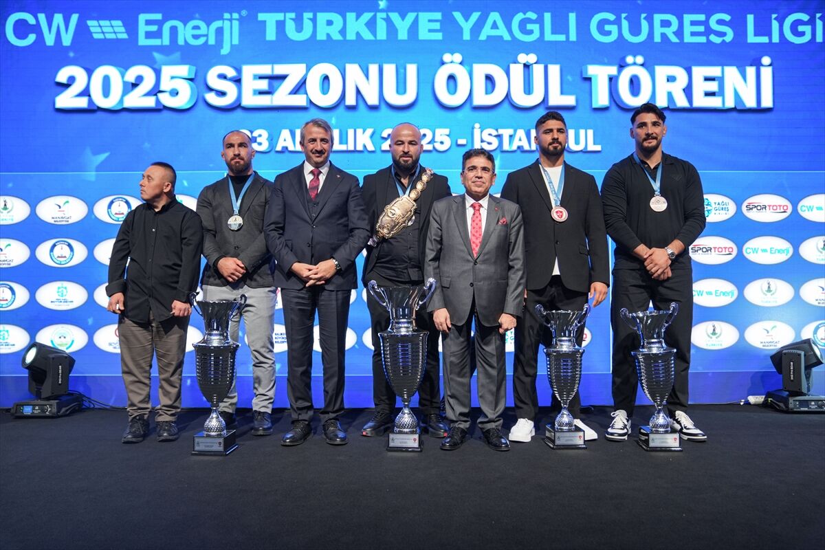 Türkiye Yağlı Güreş Ligi 2025 Sezonu Ödül Töreni gerçekleştirildi