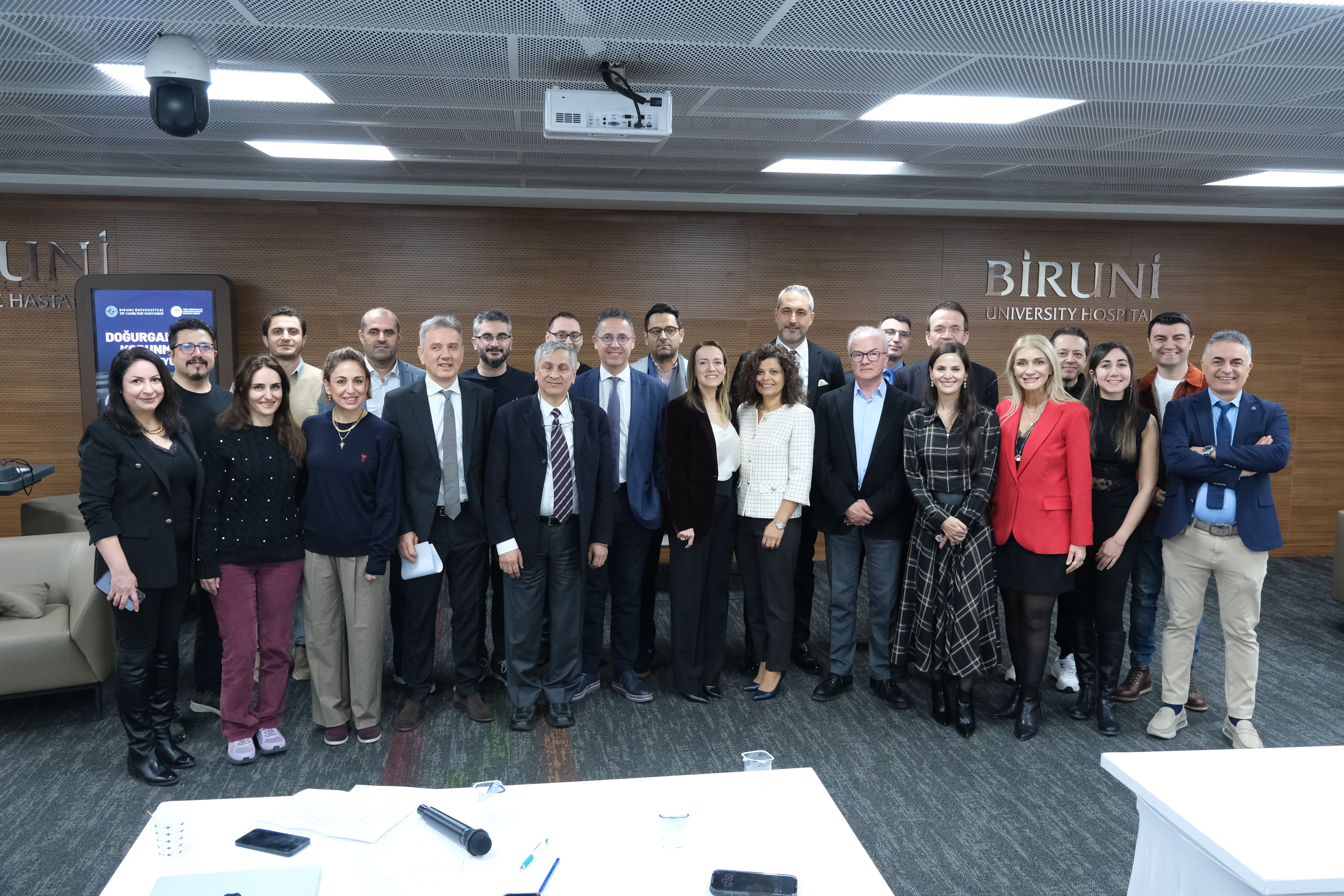 Biruni Üniversitesi Tıp Fakültesi Hastanesinde 'Doğurganlığın Korunması Sempozyumu' gerçekleştirildi