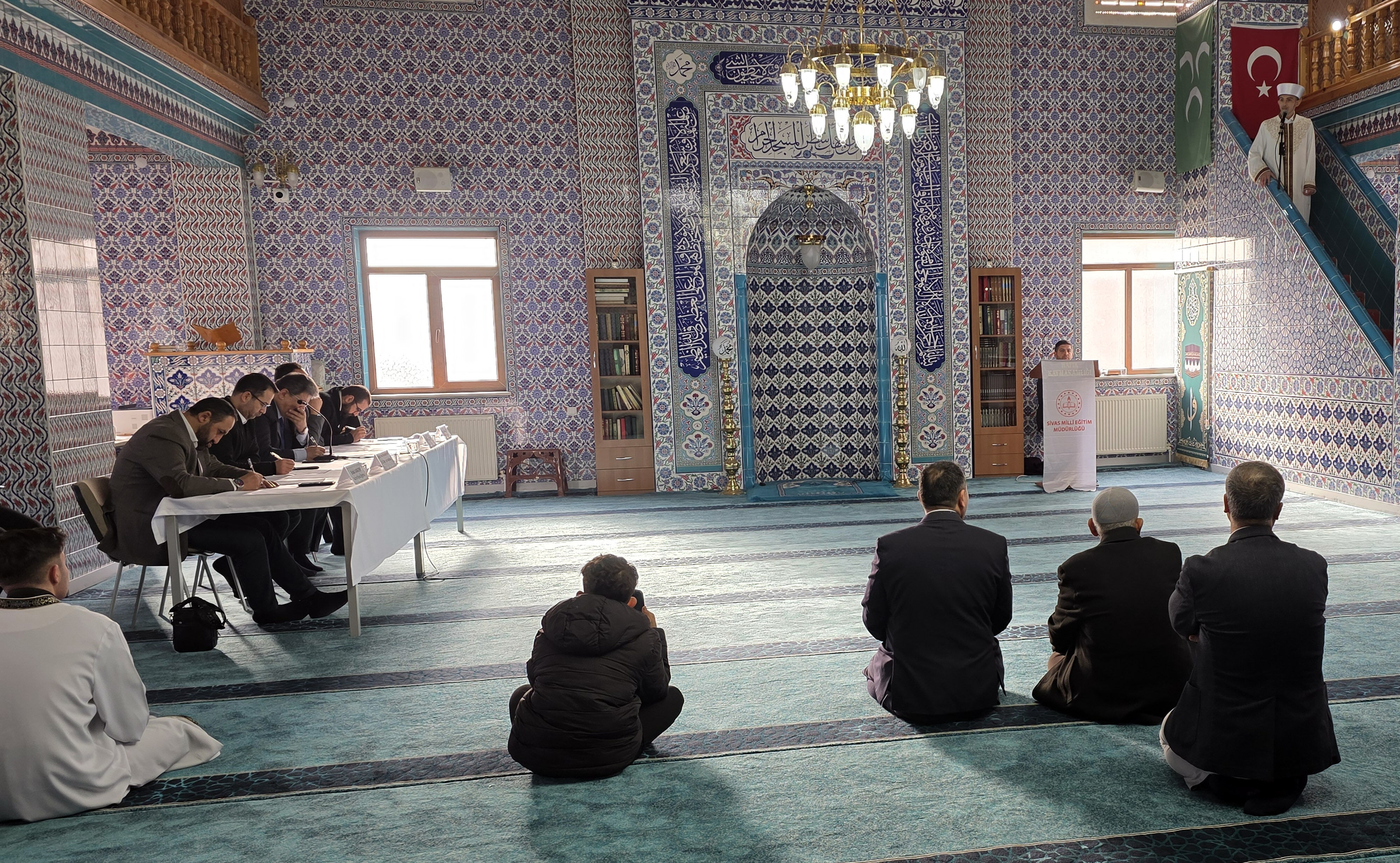 'Genç Hatipler Hutbe Okuma Yarışması'nın il finali Hafik'te yapıldı
