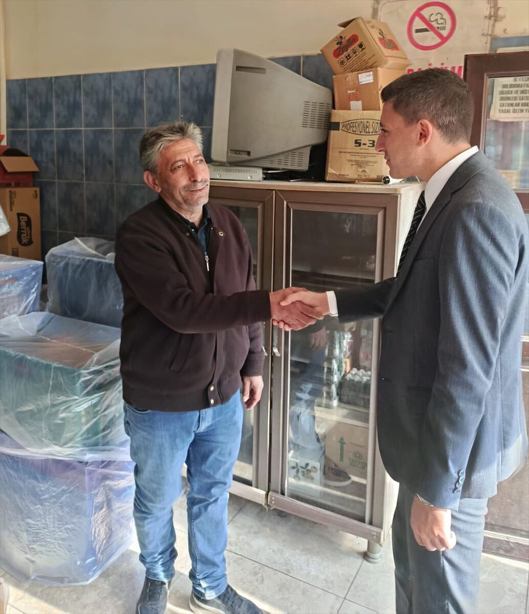 Güdül Kaymakamı Akar'dan esnaf ziyareti