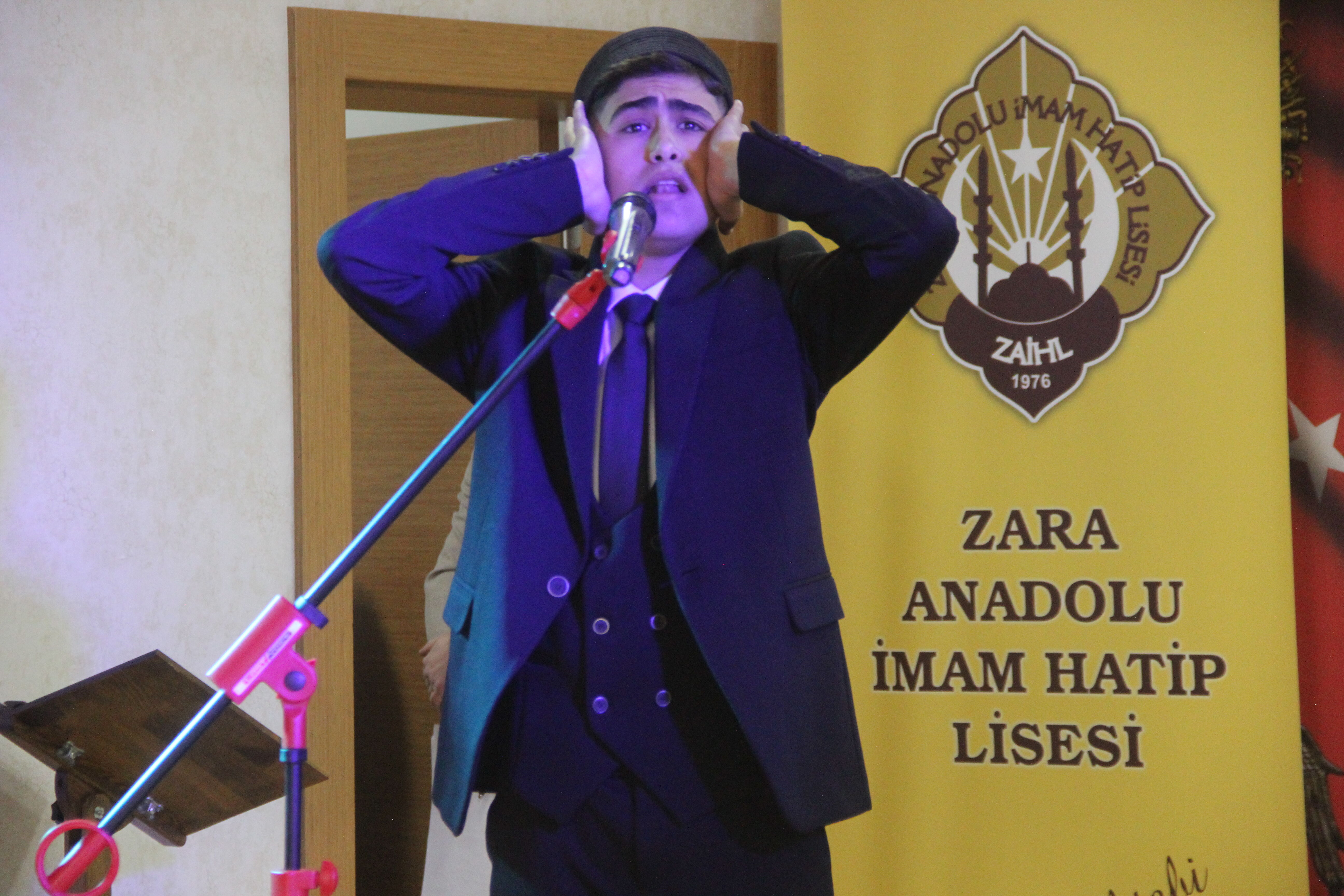Sivas'ta ezanı güzel okuma ve hafızlık yarışmalarının il finalleri yapıldı
