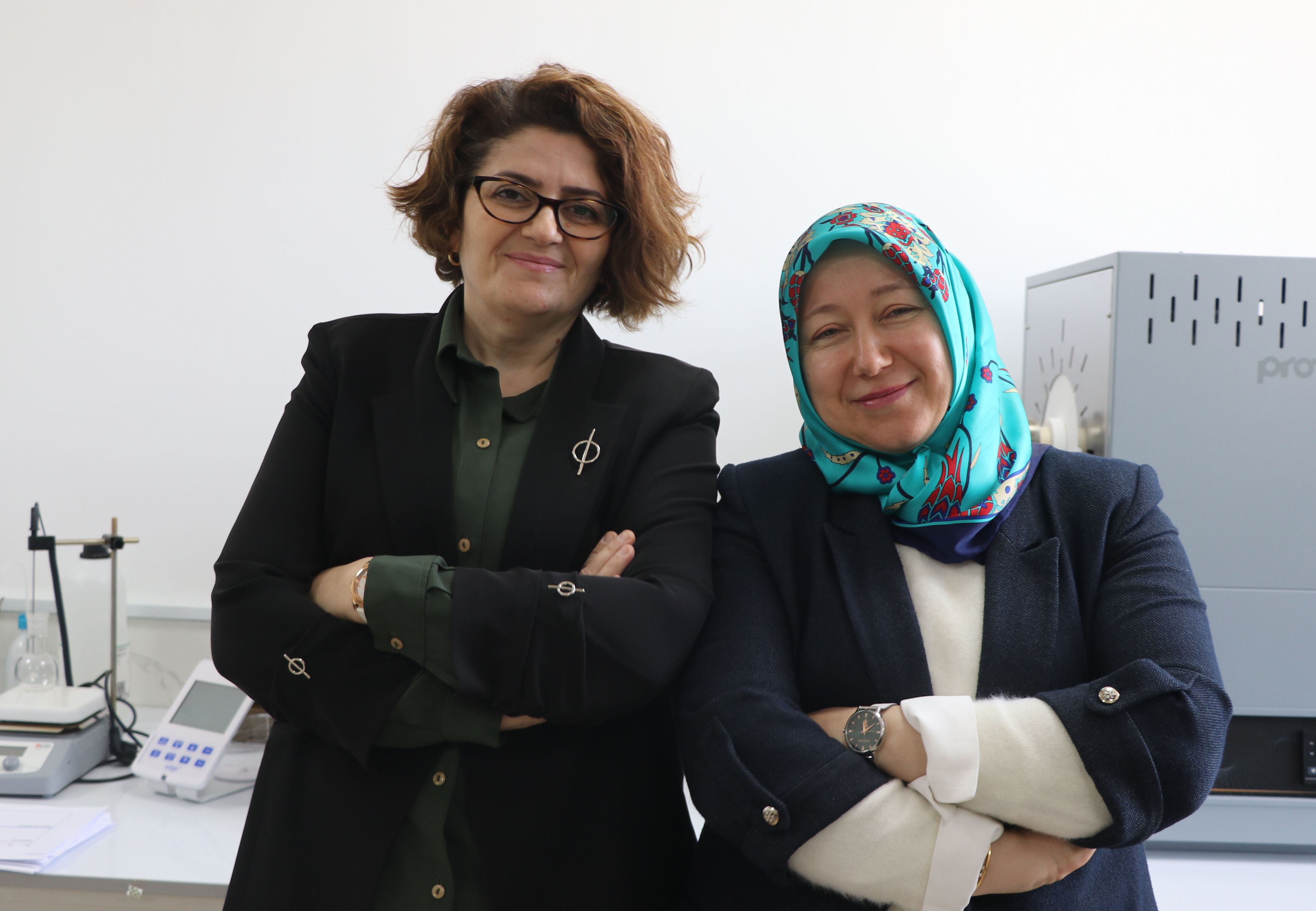 Akademisyenler grafitten grafen, organik atıklardan aktif karbon üretti