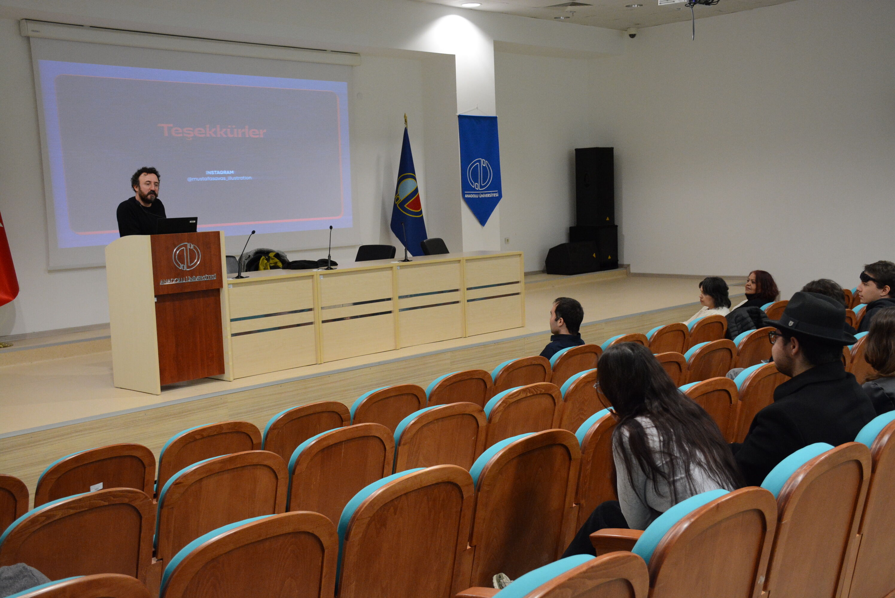 Eskişehir'de 'Hisset, Tasarla, Oynat' semineri gerçekleştirildi