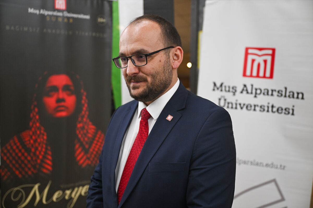 Gazze'deki dramı anlatan 'Meryem' adlı oyun Ankara'da sahnelendi