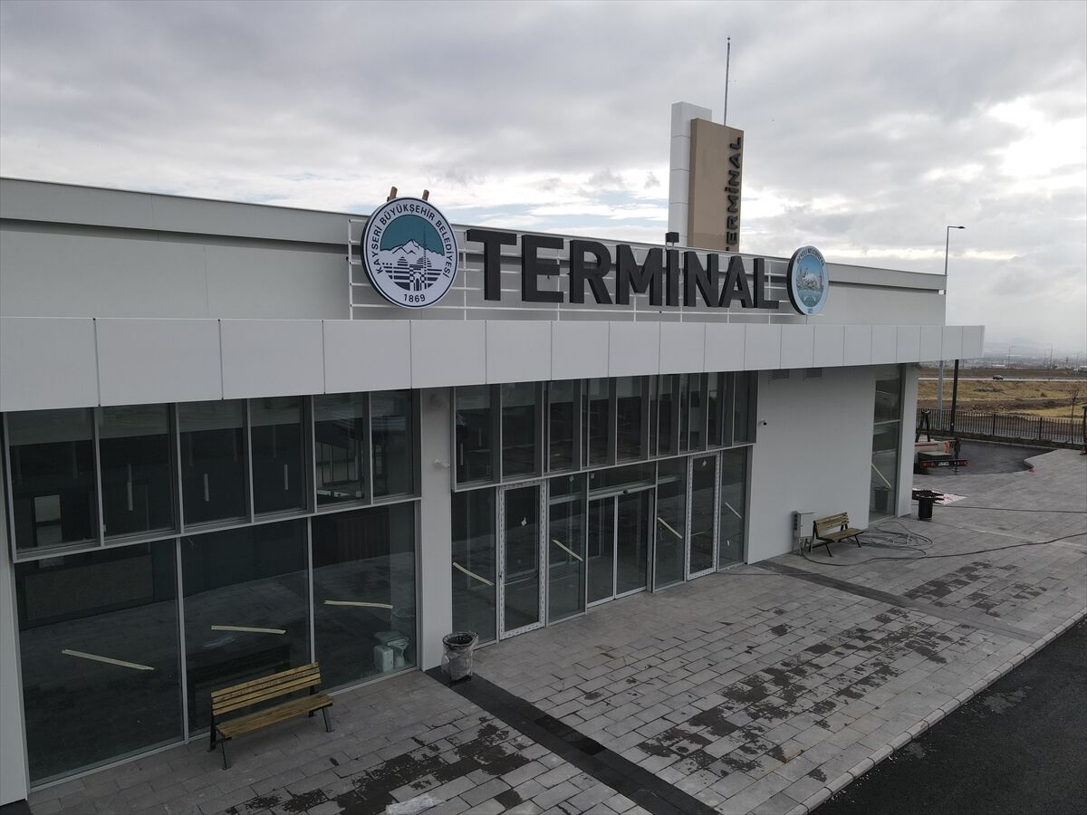 Develi'ye yapılan yeni terminal binasının işletmesi ilçe belediyesine verildi