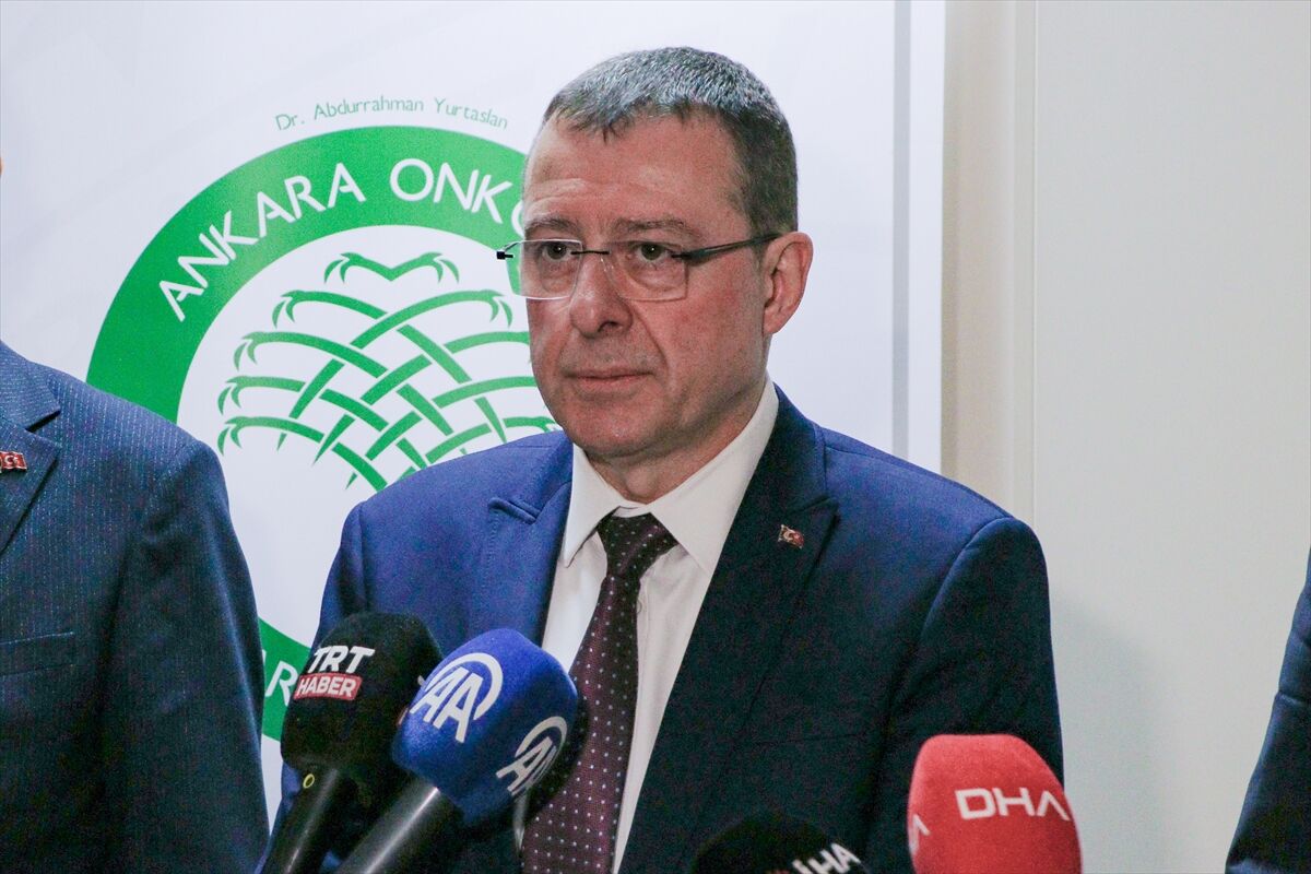 Yerli mobil röntgen cihazı Ankara'da hizmete sunuldu