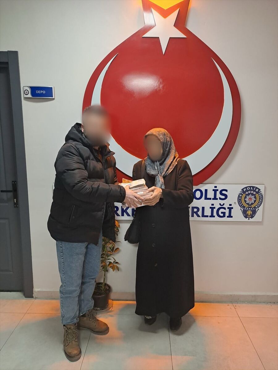 Eskişehir'de dolandırıcılık yaptığı iddia edilen şüpheli tutuklandı