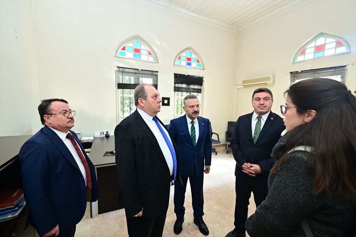 Yargıtay Başkanı Ömer Kerkez Eskişehir'de ziyaretlerde bulundu