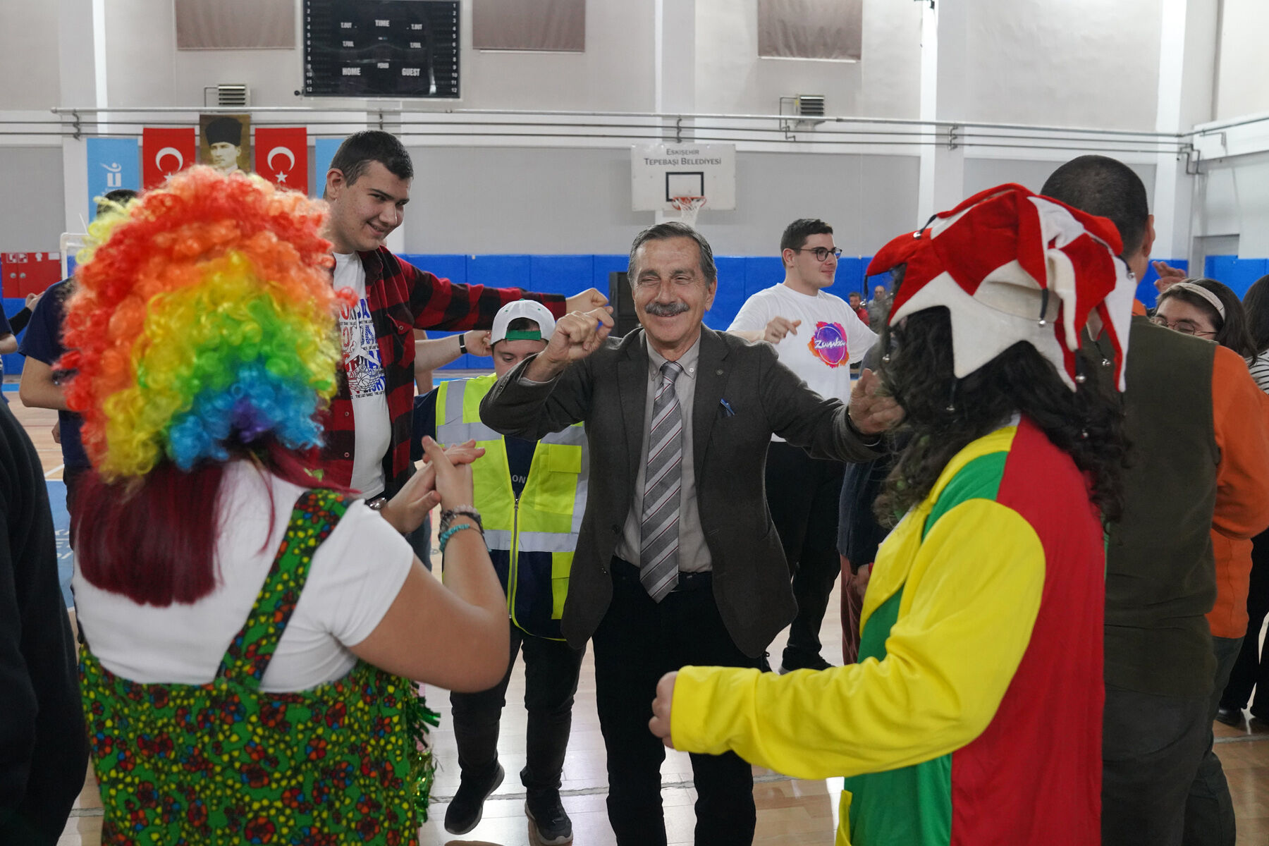 'İyi ki varsınız, iyi ki sizlerleyiz'