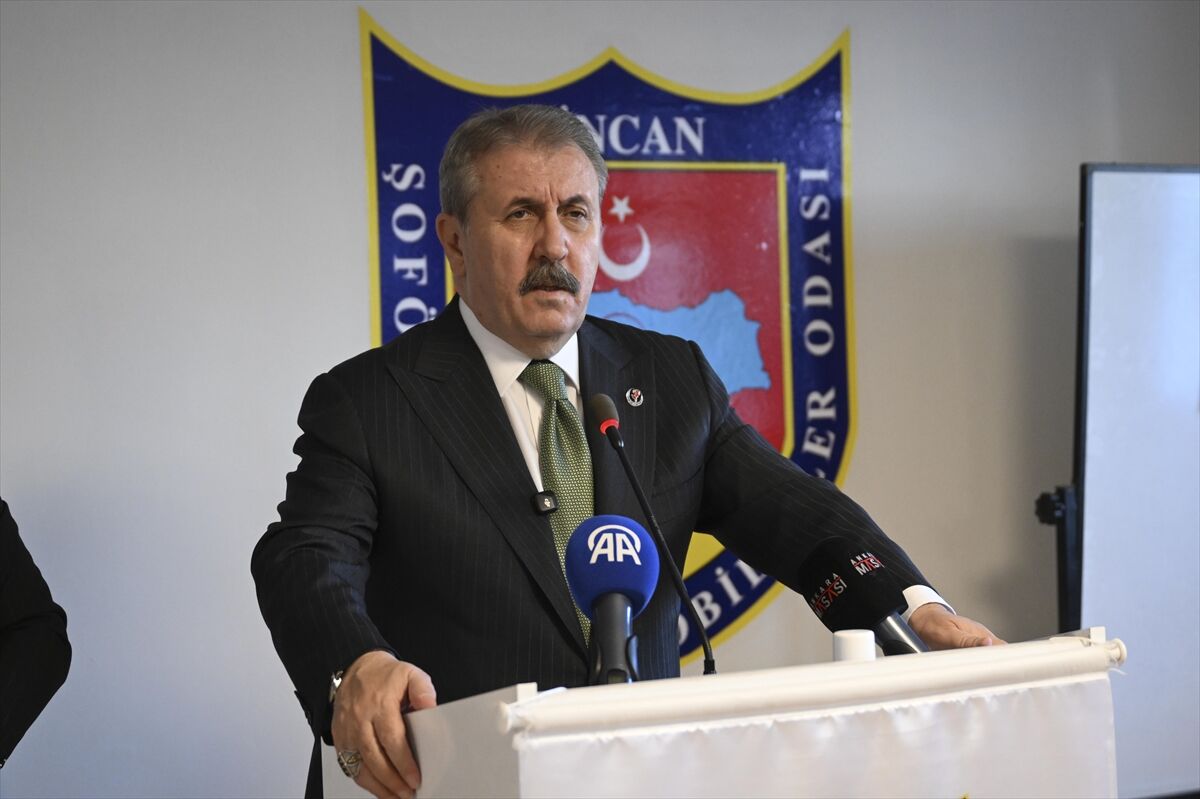 BBP Genel Başkanı Destici, şoför esnafıyla bir araya geldi
