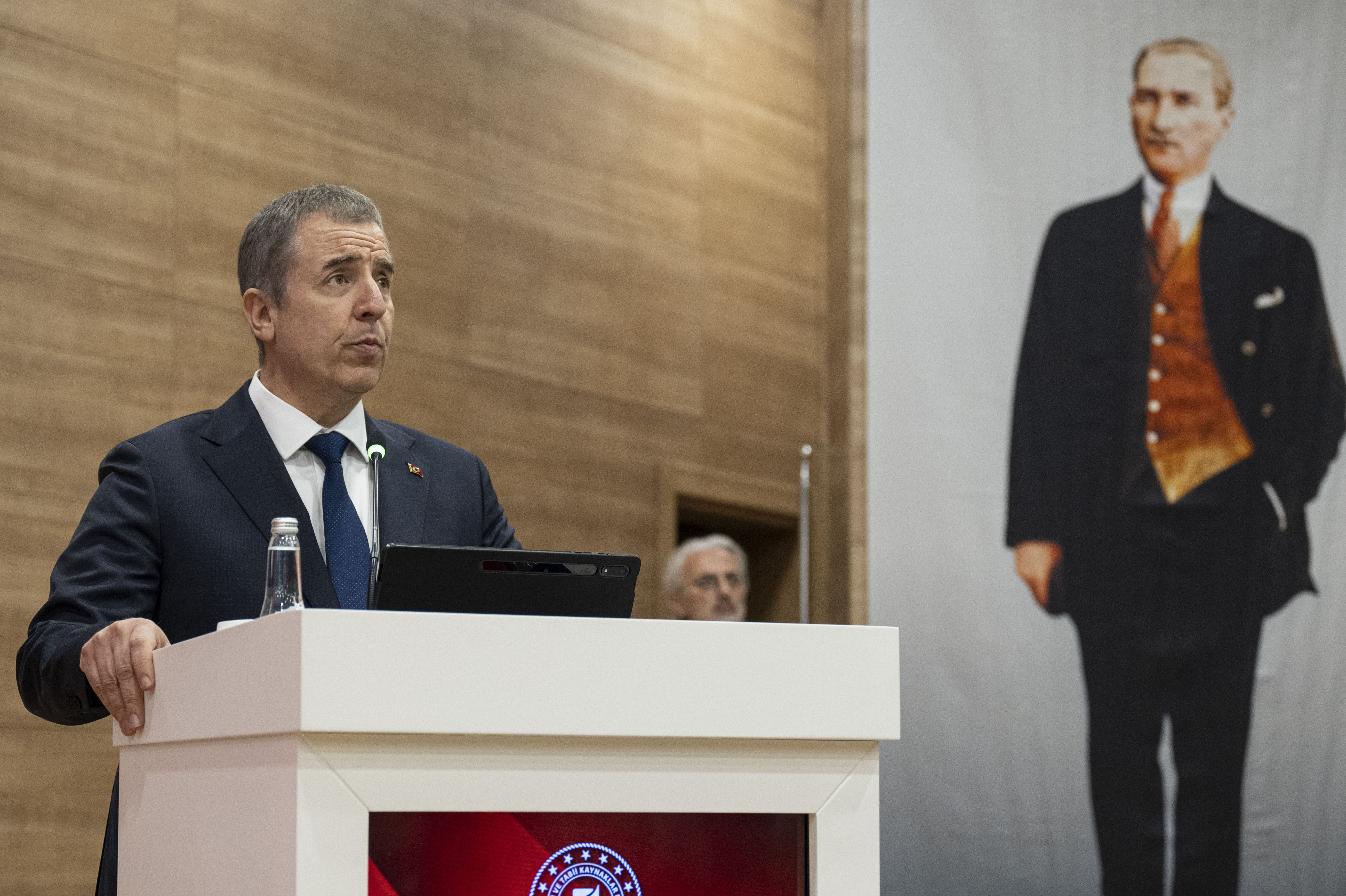 Bakan Bayraktar, Eti Maden ve MTA'nın 90. kuruluş yıldönümünü kutladı: