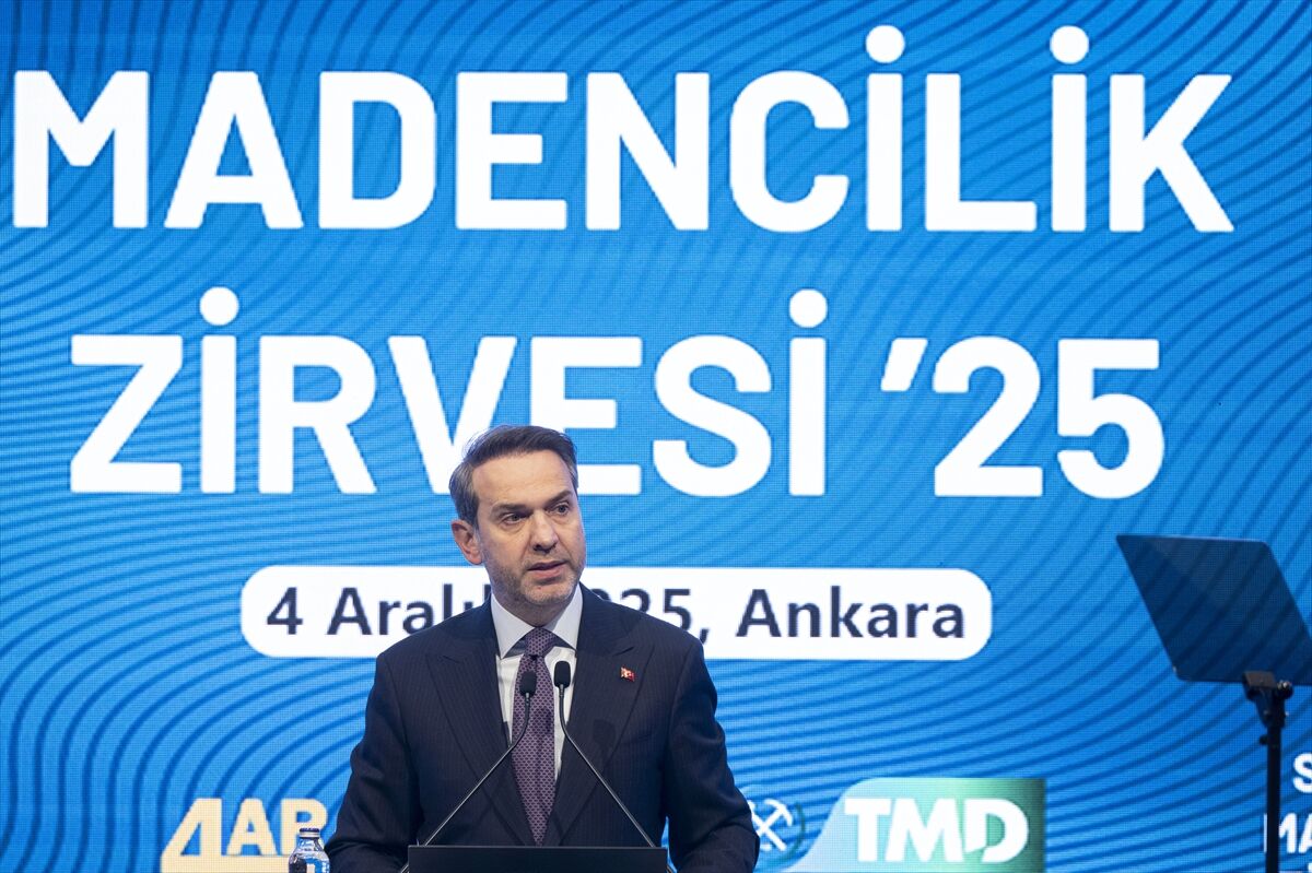Bakan Bayraktar, maden ihracatının yıl sonunda 6 milyar doları aşacağını bildirdi: