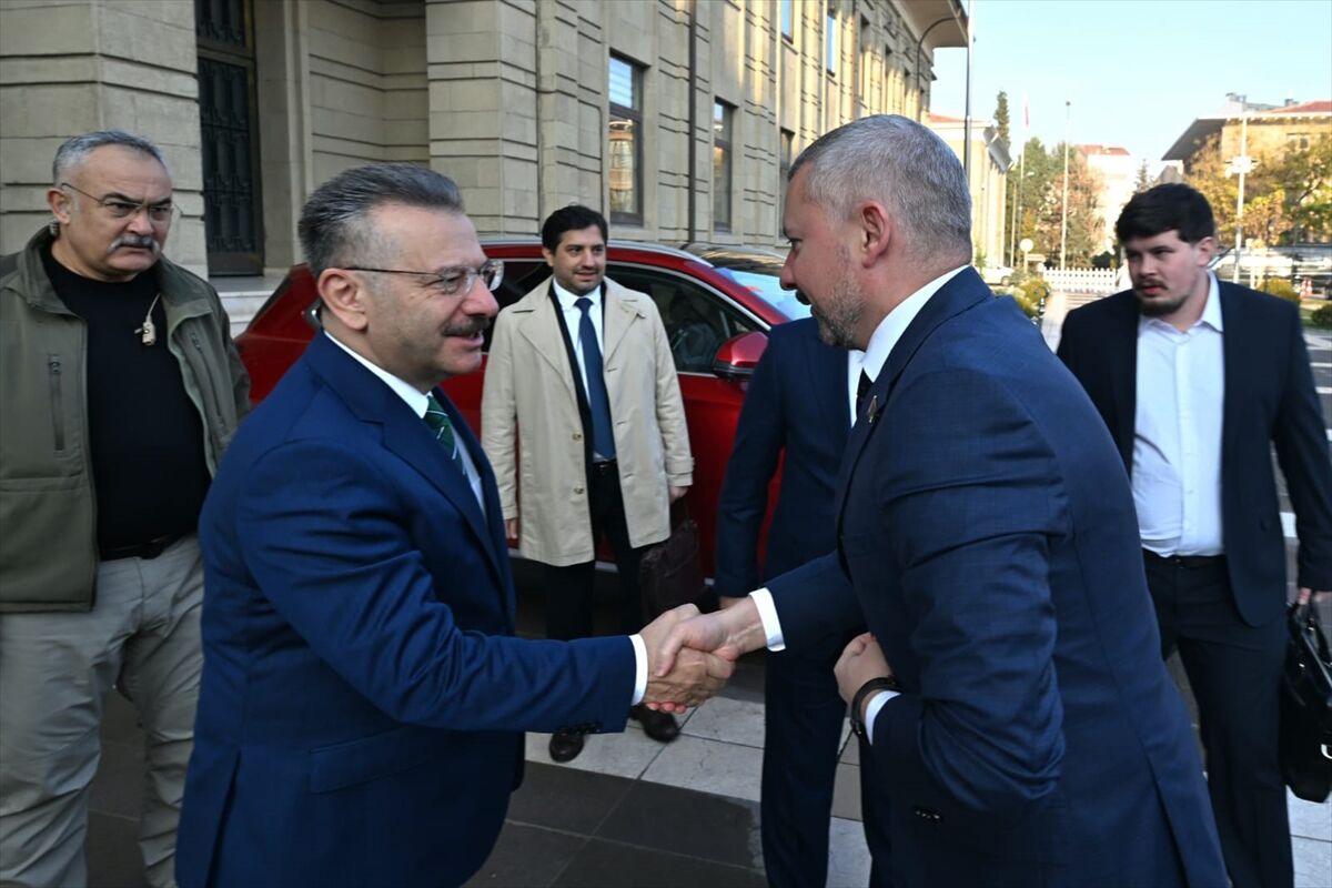 Belarus'un Ankara Büyükelçisi Glaz, Vali Aksoy'u Ziyaret Etti