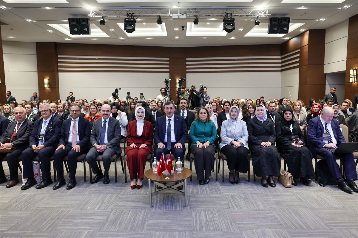 Cumhurbaşkanı Yardımcısı Yılmaz, 'Aile ve Nüfus On Yılına Doğru Uluslararası Sempozyumu'nda konuştu: