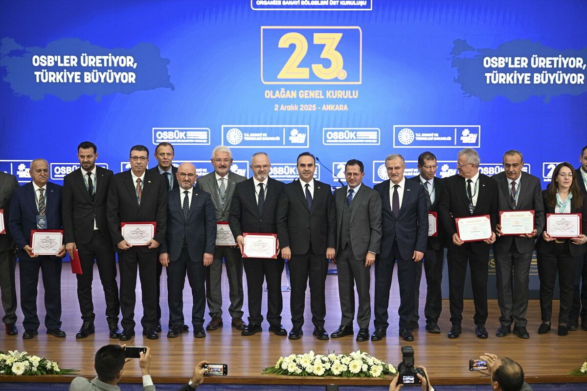 Bakan Kacır, OSBÜK 23. Olağan Genel Kurul Toplantısı'nda konuştu: