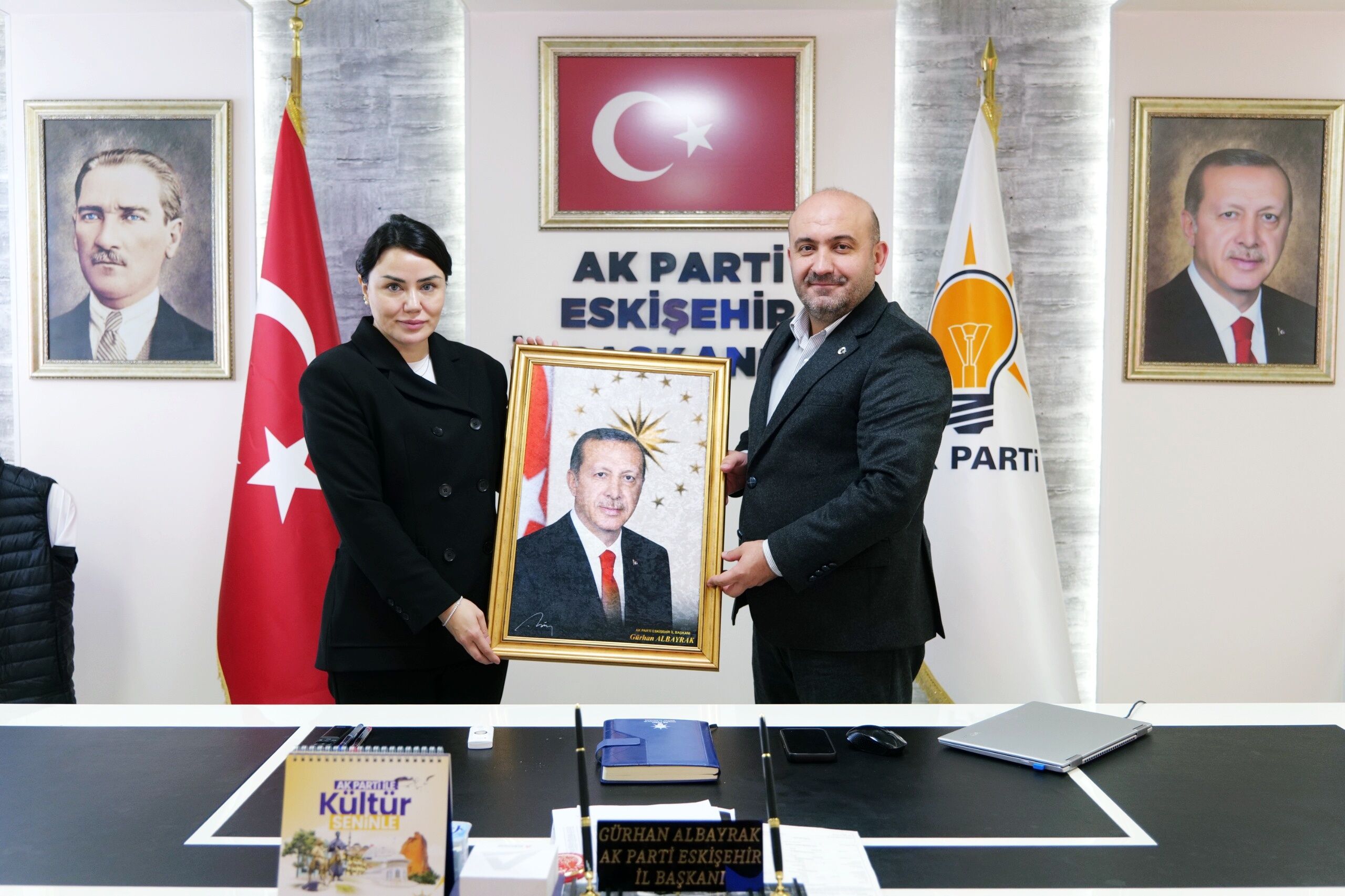 Gürhan Albayrak'ı ziyaret ettiler