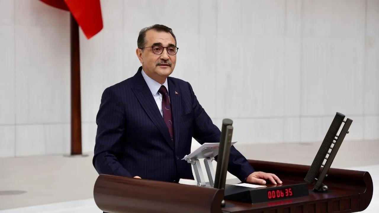 Fatih Dönmez: Vakıf arazilerindeki belirsizliği bitiren adımı atıyoruz