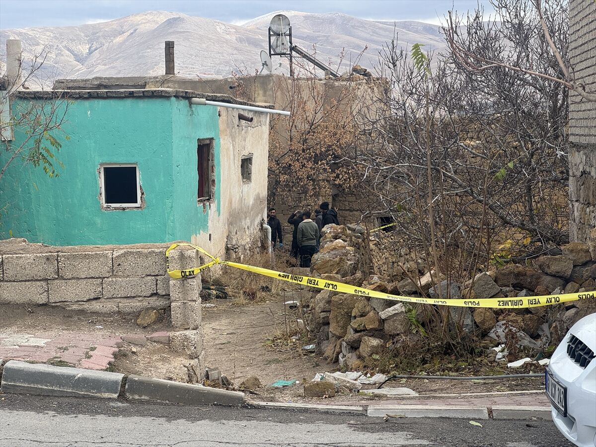Niğde'de 23 yaşındaki genç metruk binada ölü bulundu