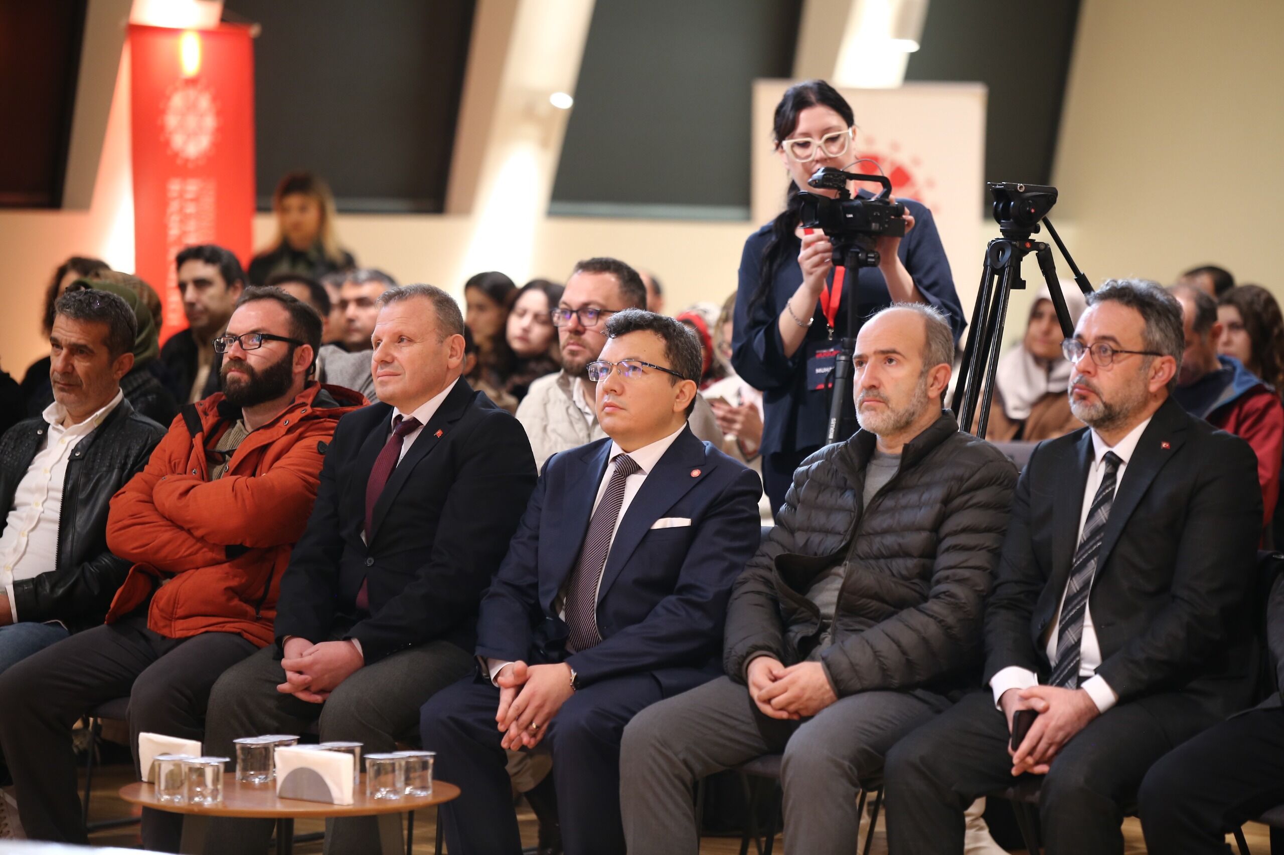 Konya'da 'Bağımlılıkla Mücadele ve Haber Dili' eğitimi düzenlendi