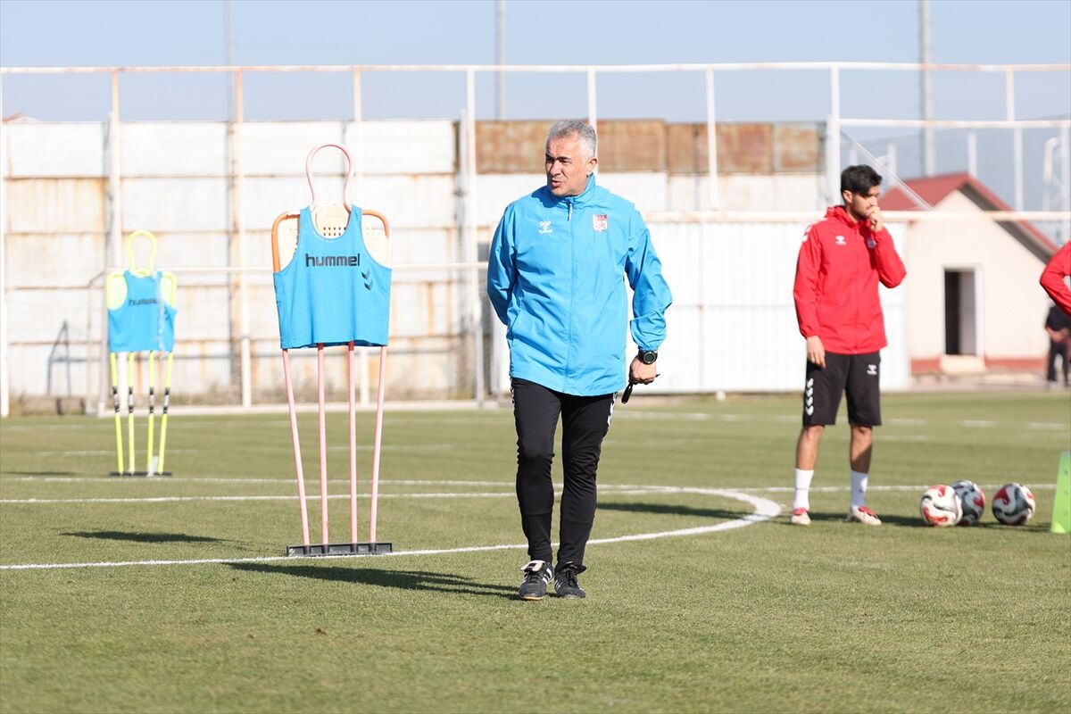 Sivasspor, Boluspor maçı hazırlıklarını sürdürdü