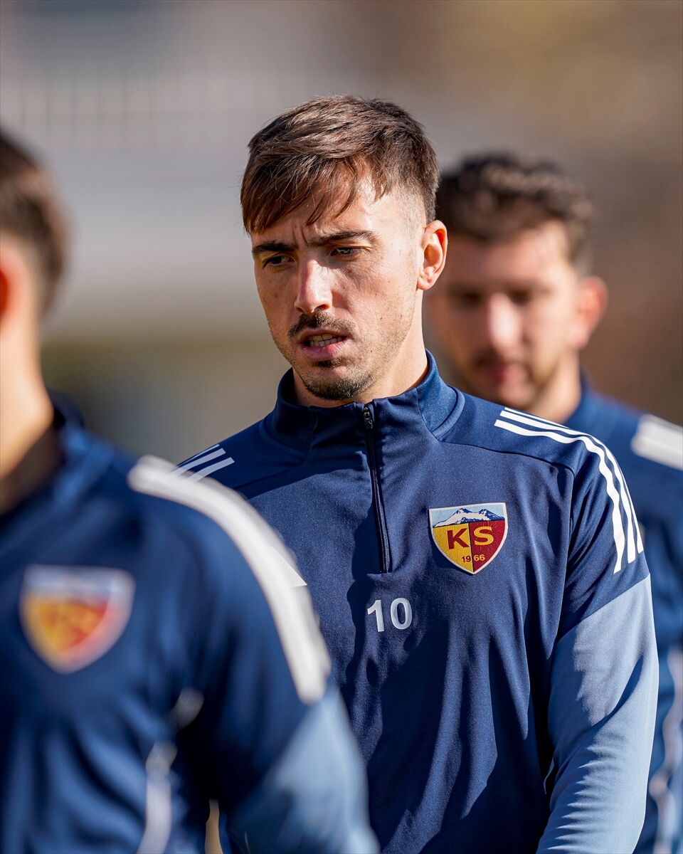 Kayserispor, Çaykur Rizespor maçının hazırlıklarına devam etti