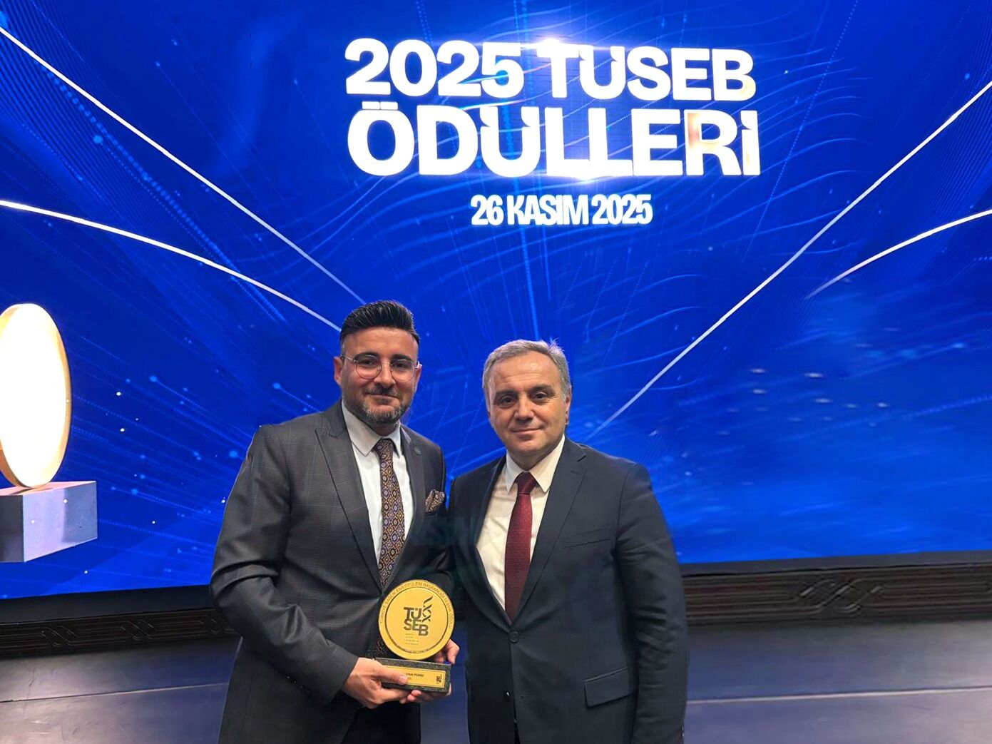ERÜ Öğretim Üyesi Prof. Dr. Yılmaz'a TÜSEB-Teşvik Ödülü