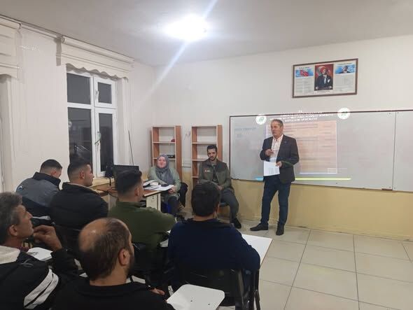 Seydişehir'de avcılara eğitim verildi