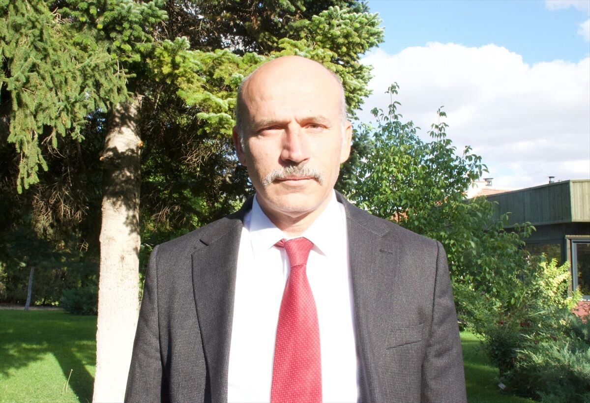 Kırşehir'de hükümlüler 400 dönümlük alanda tarım ve hayvancılığa katkıda bulunuyor