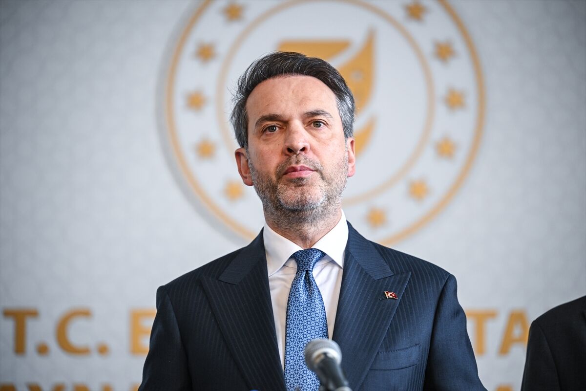 Bakan Bayraktar, YEKA-GES 2025 yarışmalarının 400 milyon dolarlık yatırıma karşılık geldiğini bildirdi