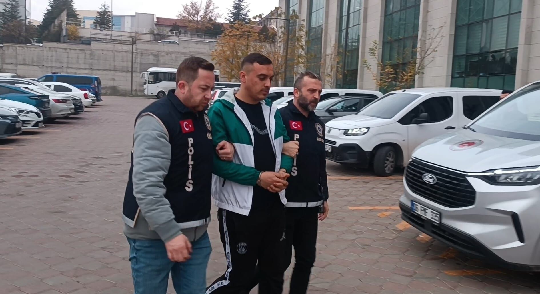 Kırıkkale'de ağabeyini bıçaklayarak öldüren zanlı tutuklandı