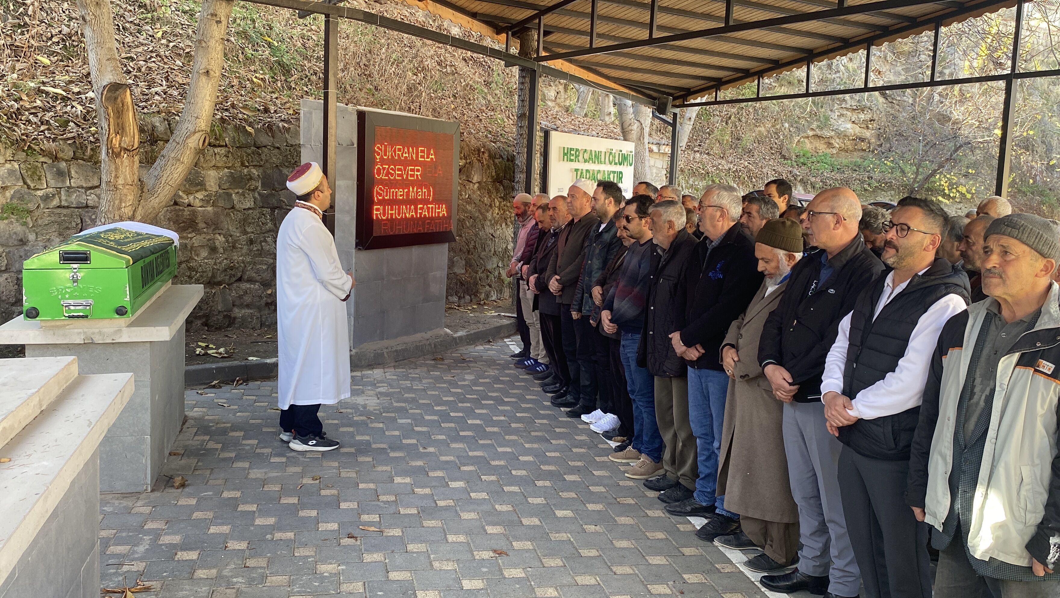 Antalya'da otomobilin çarpması sonucu ölen çocuğun cenazesi Kayseri'de defnedildi
