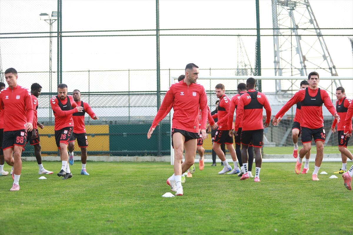 Sivasspor, Esenler Erokspor maçının hazırlıklarını tamamladı