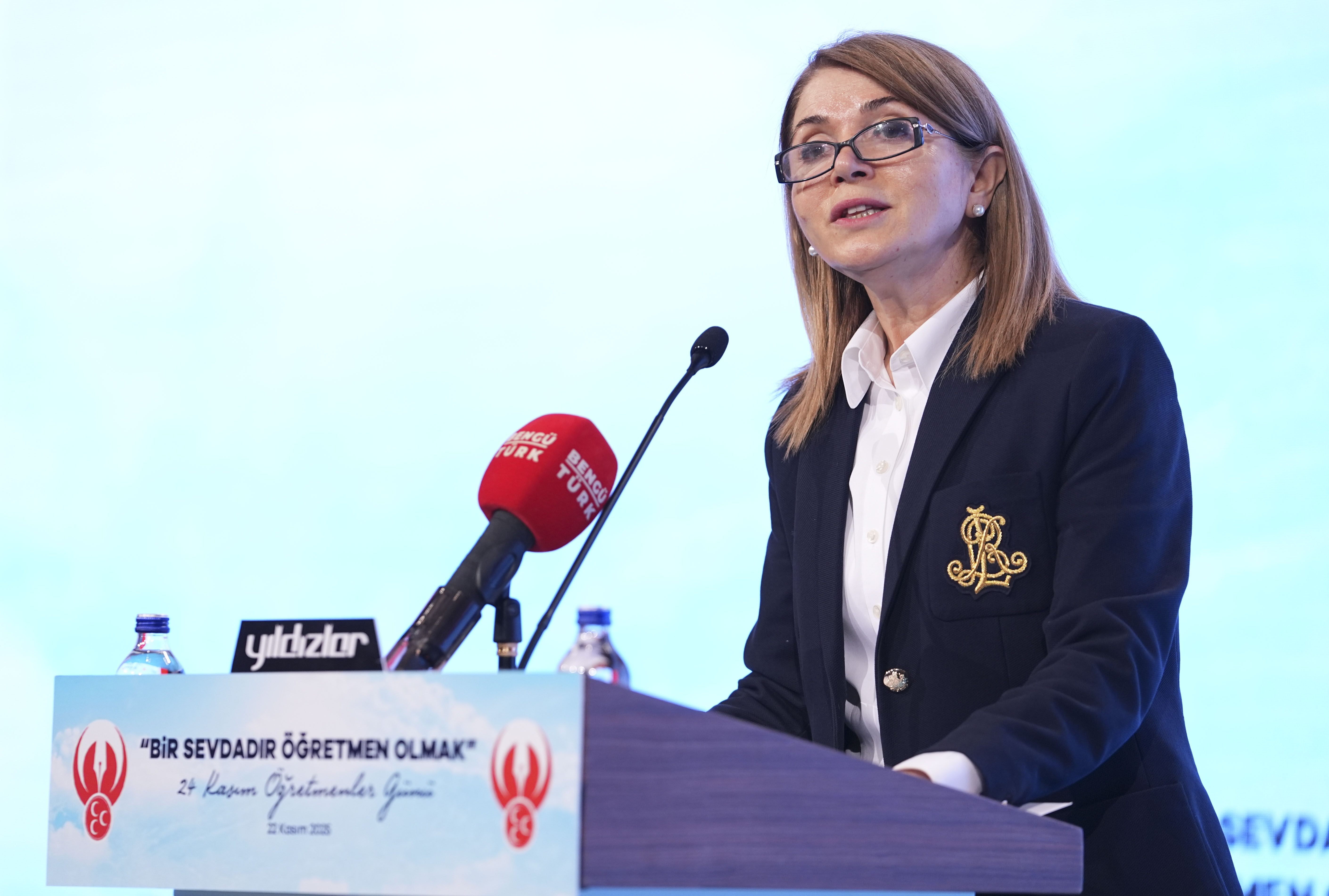 MHP Genel Başkan Yardımcısı Topcu, Öğretmenler Günü programında konuştu: