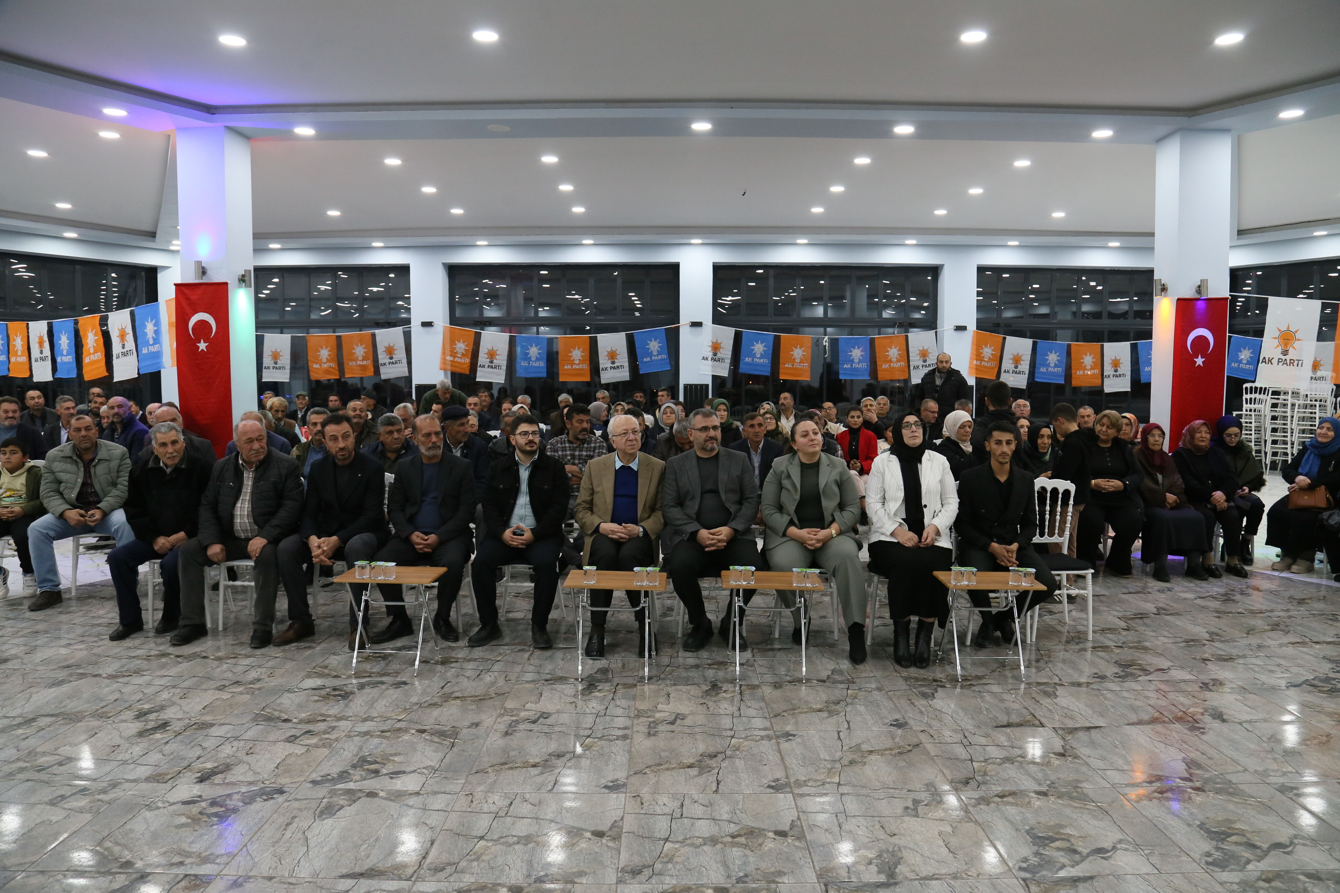 Gemerek'te AK Parti İlçe Danışma Meclisi Toplantısı yapıldı