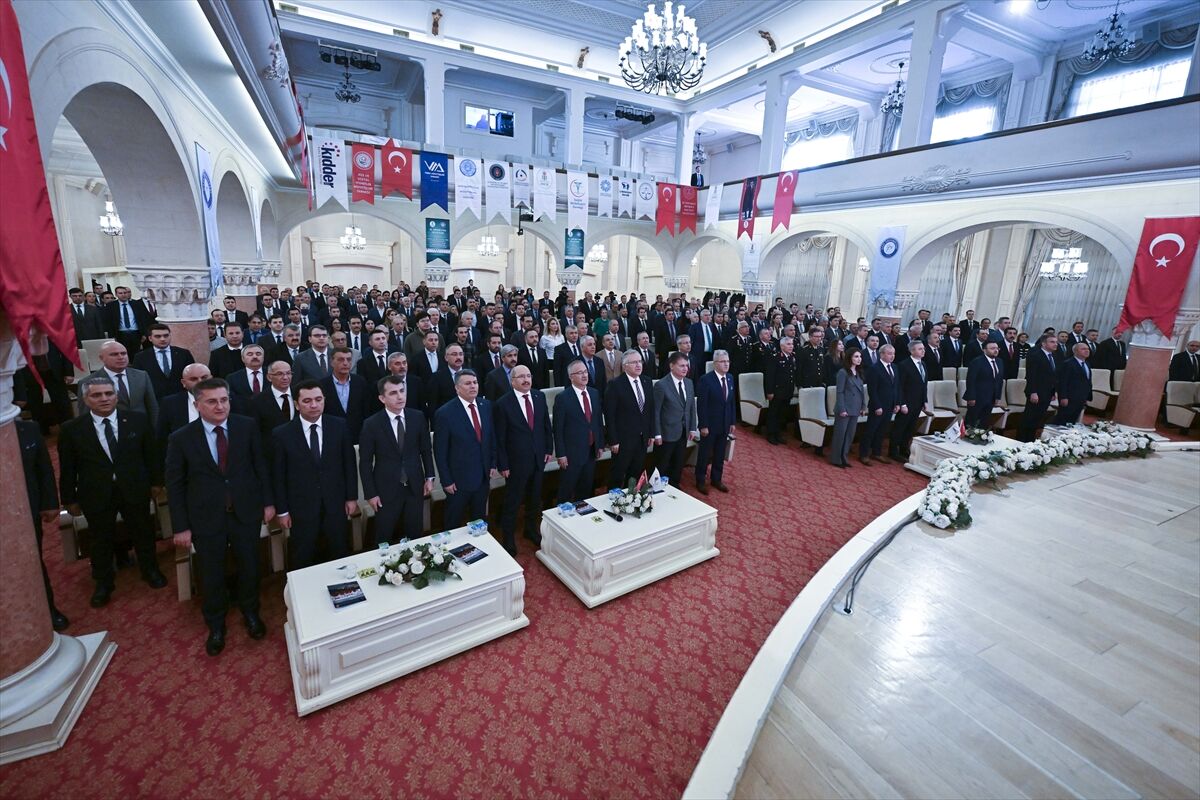 Ankara'da kamu denetiminde yeni yaklaşımların ele alındığı '3. Denetim Şurası' düzenlendi
