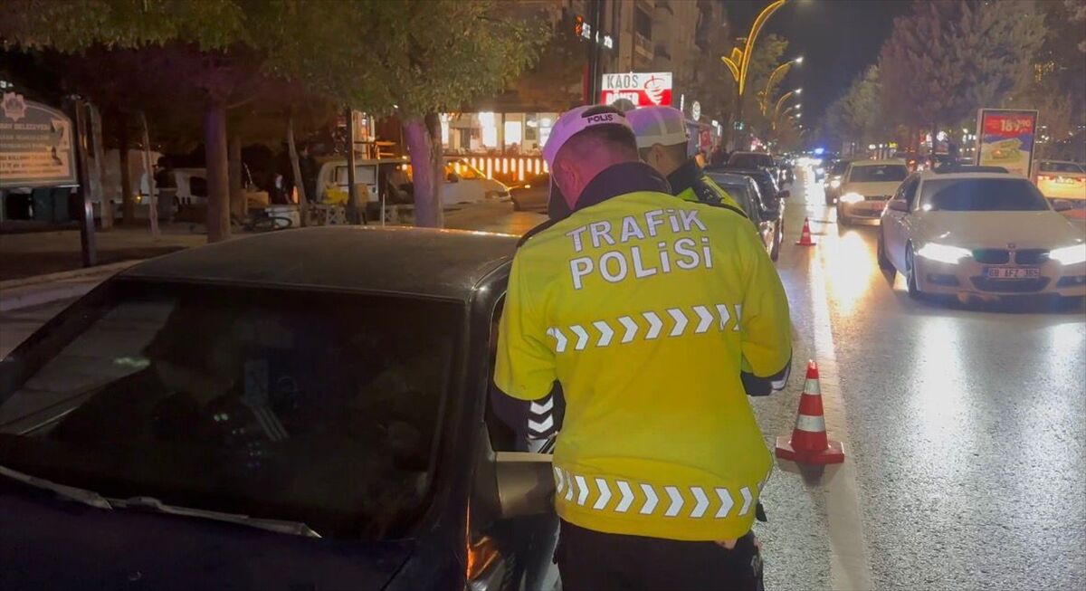 Aksaray'da asayiş uygulaması yapıldı
