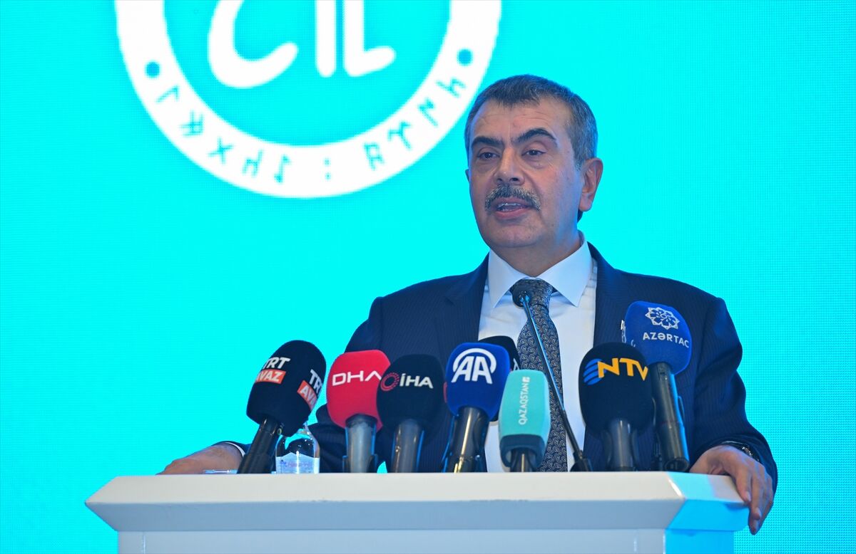 Bakan Tekin, Türk Akademisi 15. Yıl Dönümü etkinliğinde konuştu: