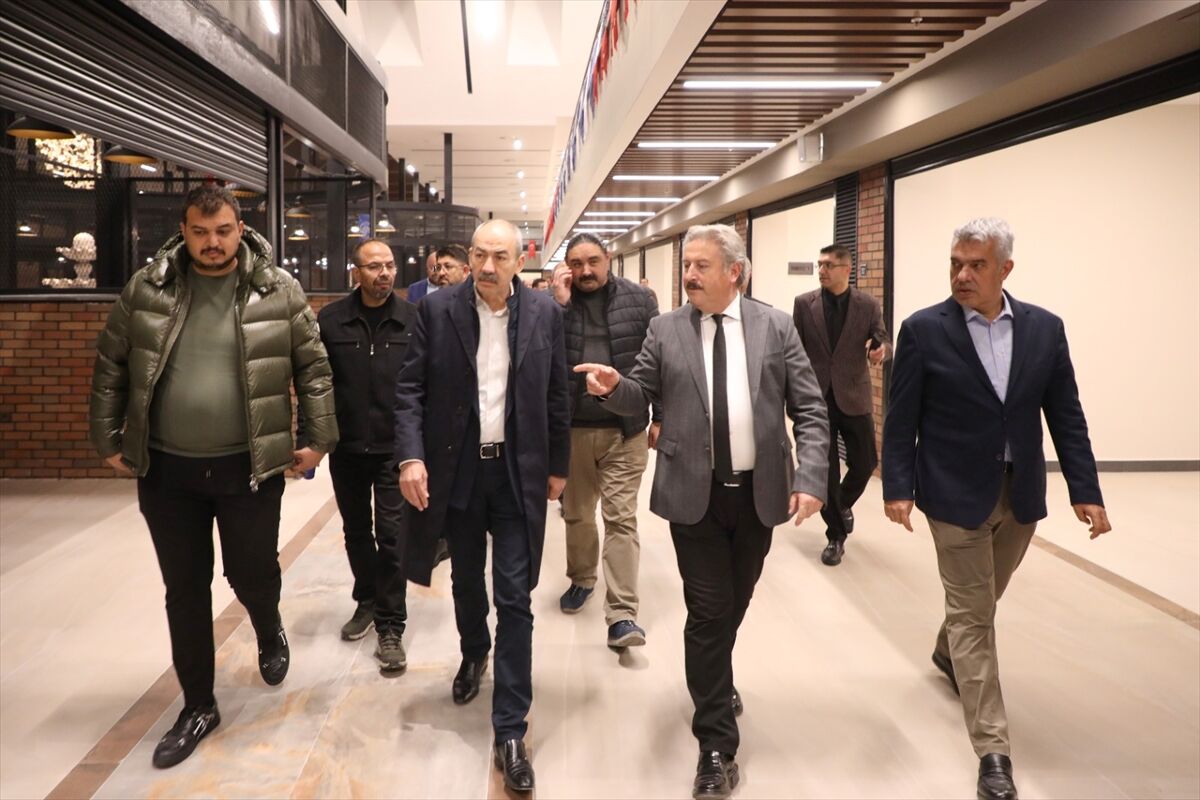 Kayseri Ticaret Odası heyeti, Çarşı Melikgazi'yi gezdi