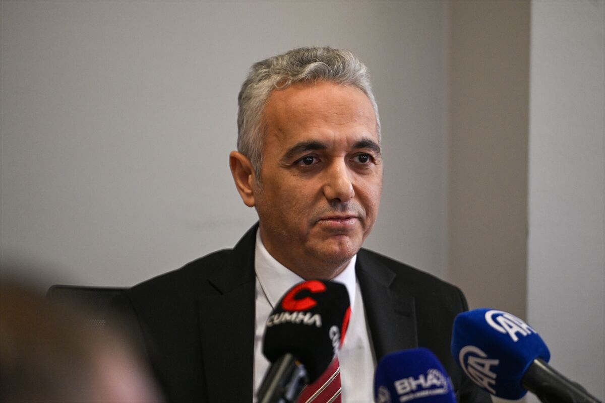 Sağlık çalışanları için Adalet ve Liyakatli Sendikalar Konfederasyonu kuruldu