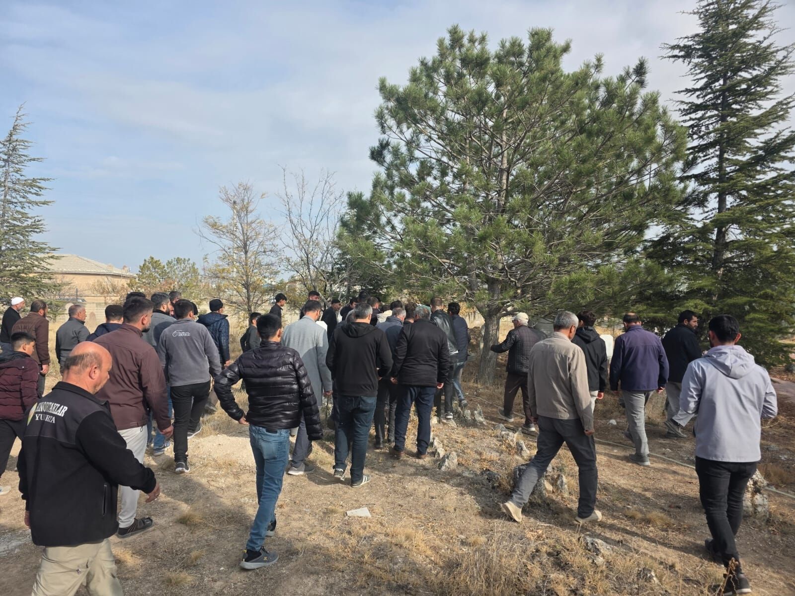 Aksaray'da traktörün altında kalan 2 yaşındaki çocuğun cenazesi toprağa verildi
