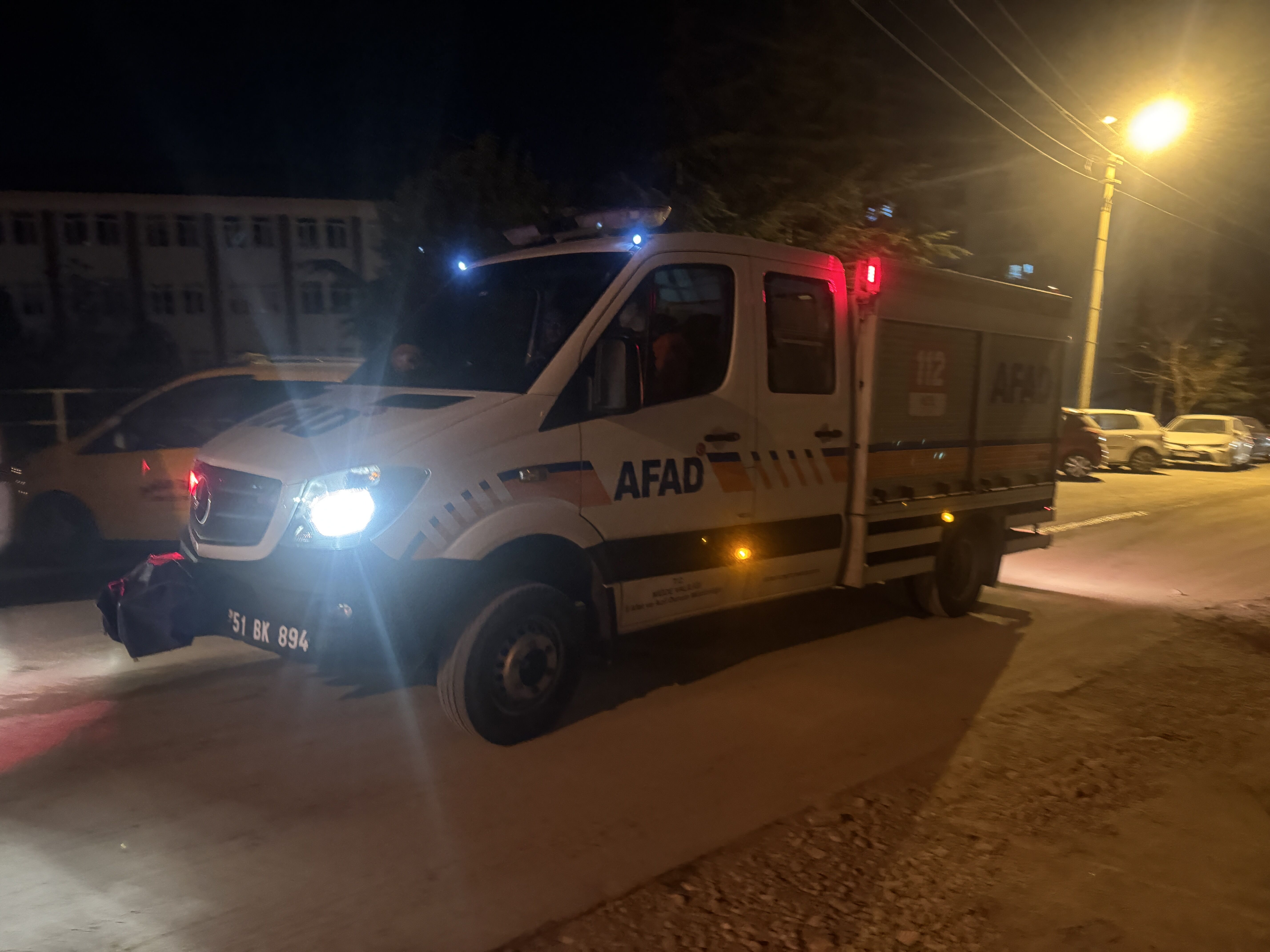 Niğde'de bir evde çıkan yangın hasara neden oldu