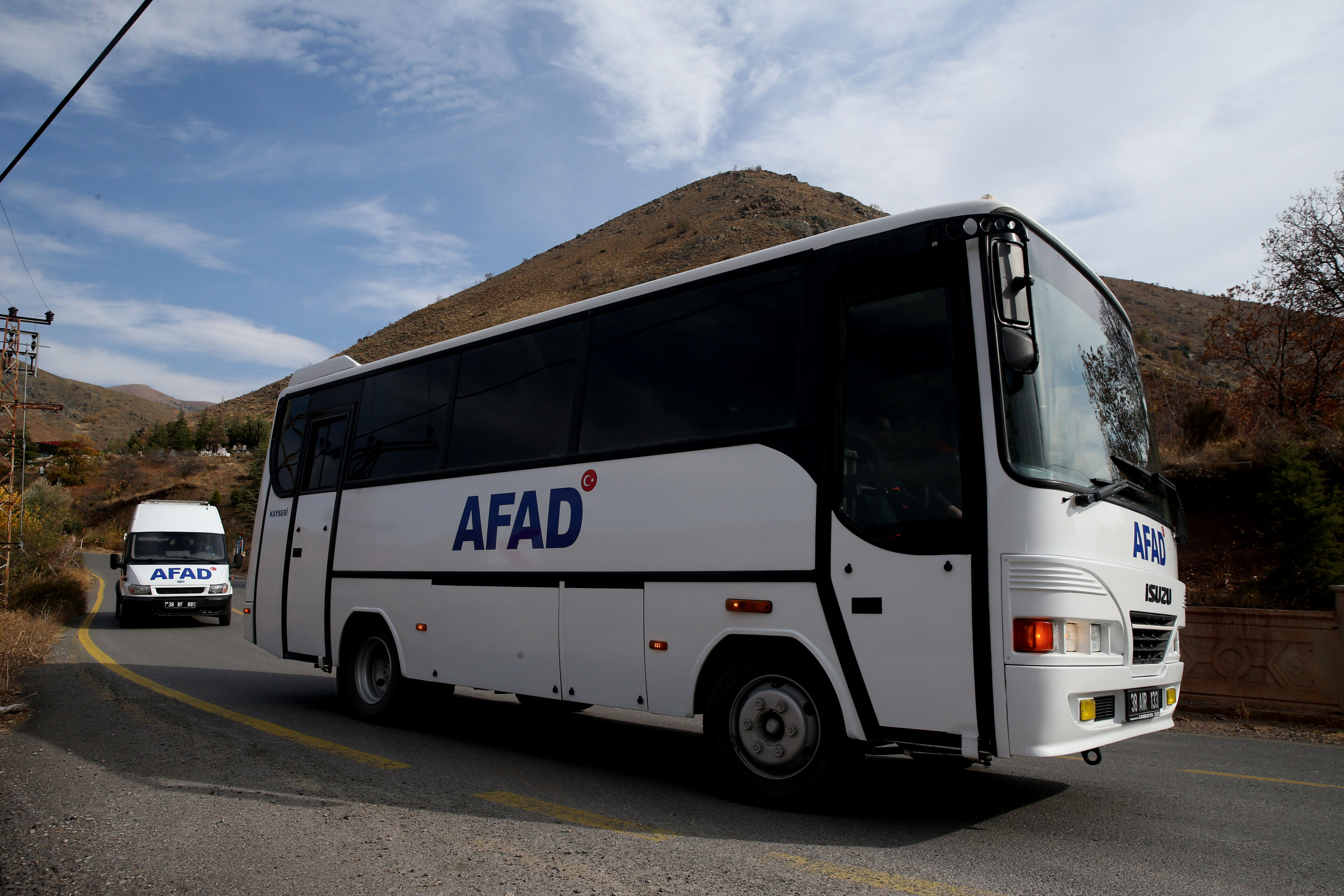 İnsan hayatı için koşturan AFAD, bu sefer öğrencilerin isteği için ter döktü