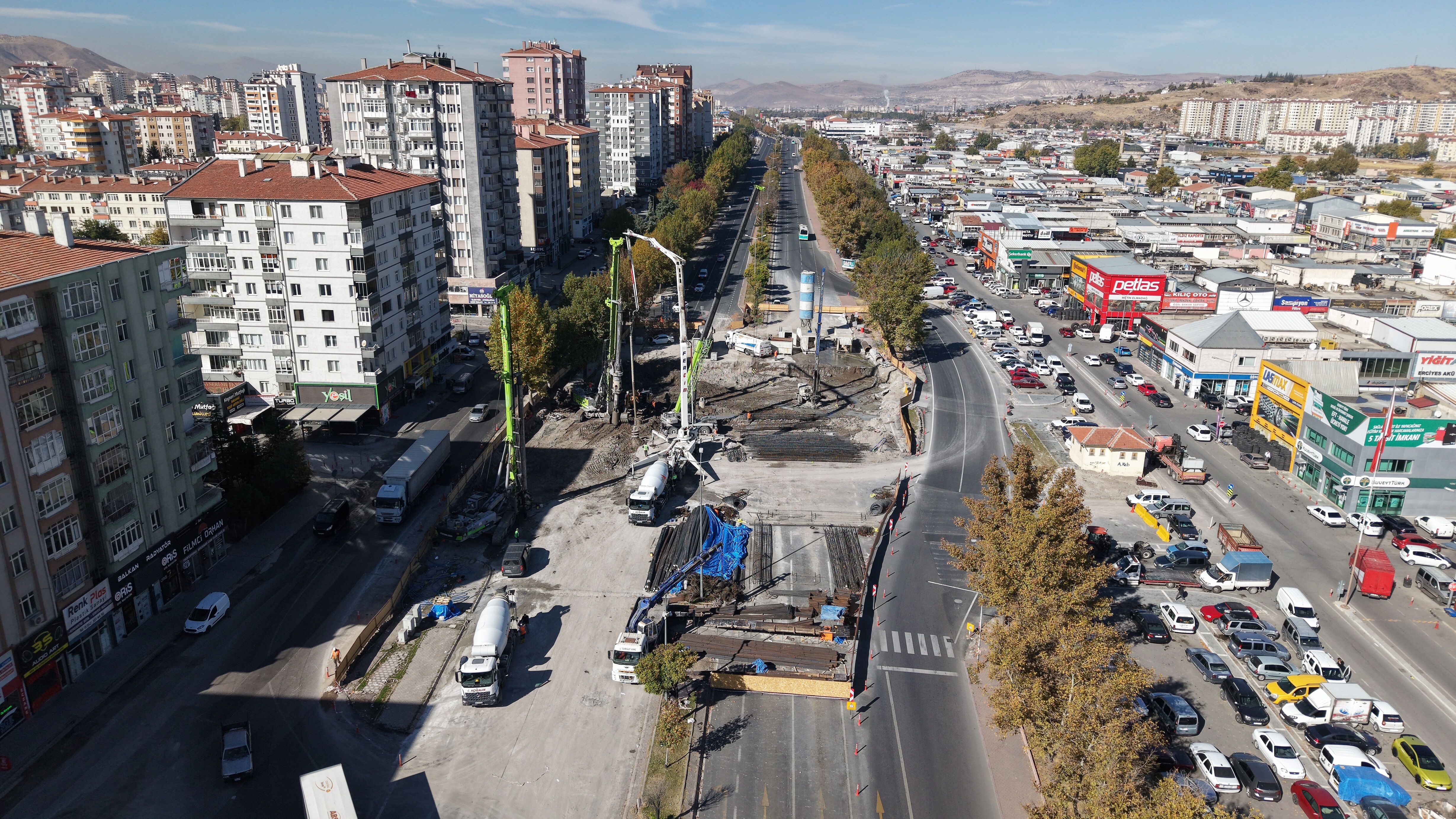 Kayseri'de 'DSİ-Yeni Sanayi Katlı Kavşak Projesi'nde çalışmalar sürüyor