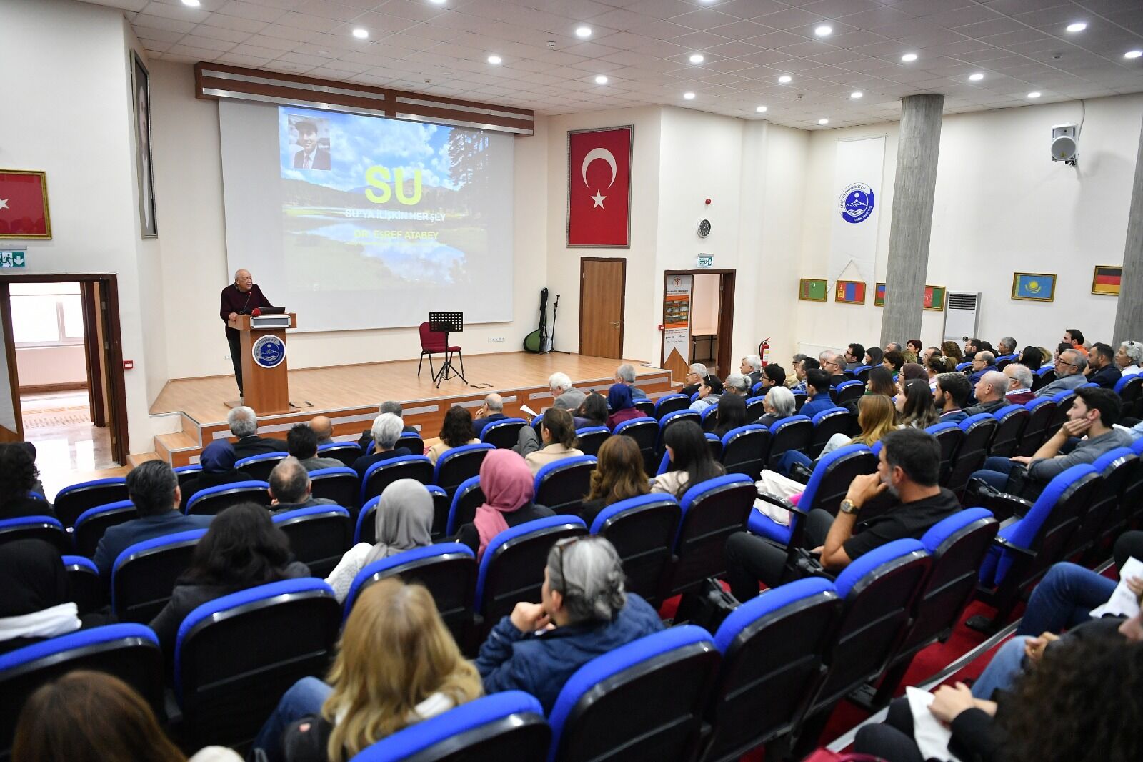 Kayseri'de 'Geçmişten Günümüze Kültürel ve Bilimsel Mirasımız' konulu konferans düzenlendi