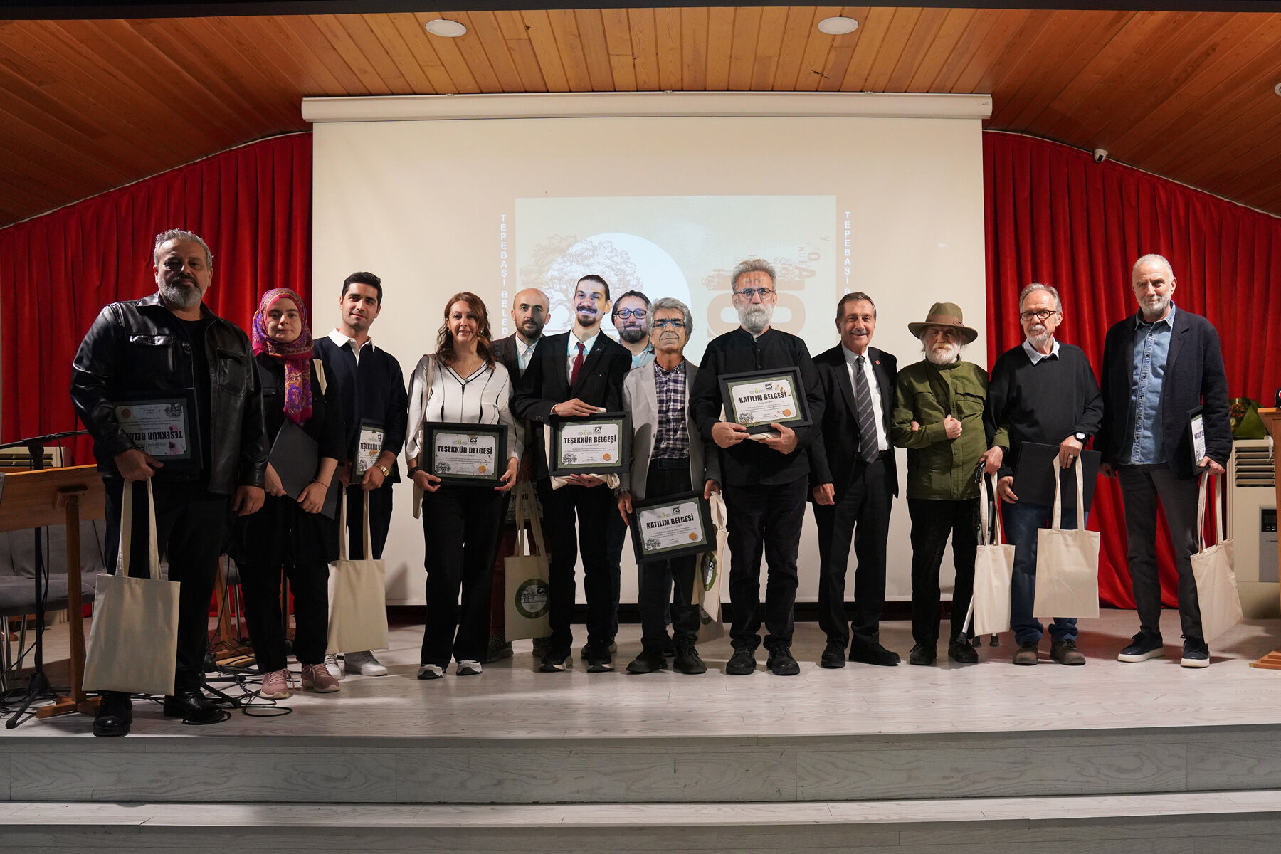 Uluslararası Şiir Buluşması'ndan renkli görüntüler