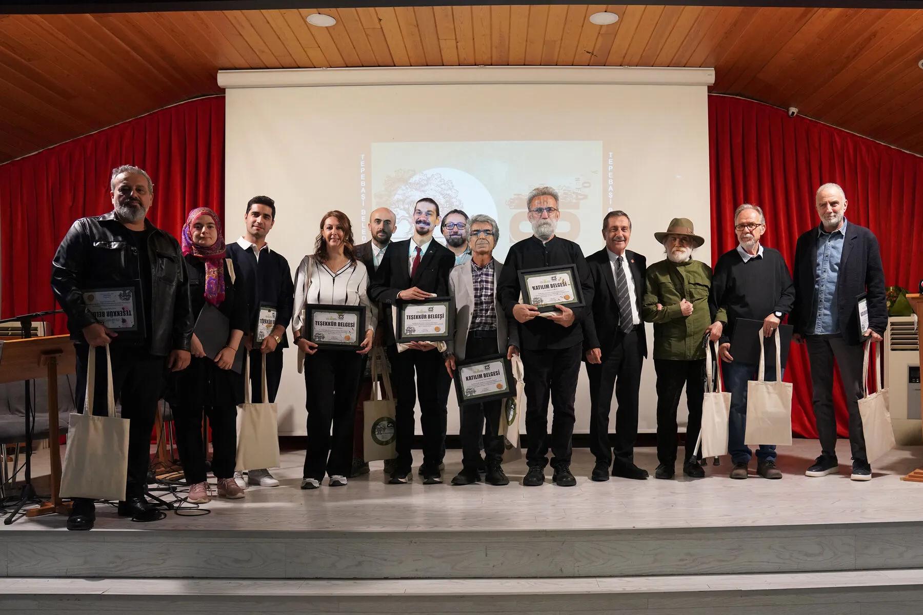 Uluslararası Şiir Buluşması'ndan renkli görüntüler