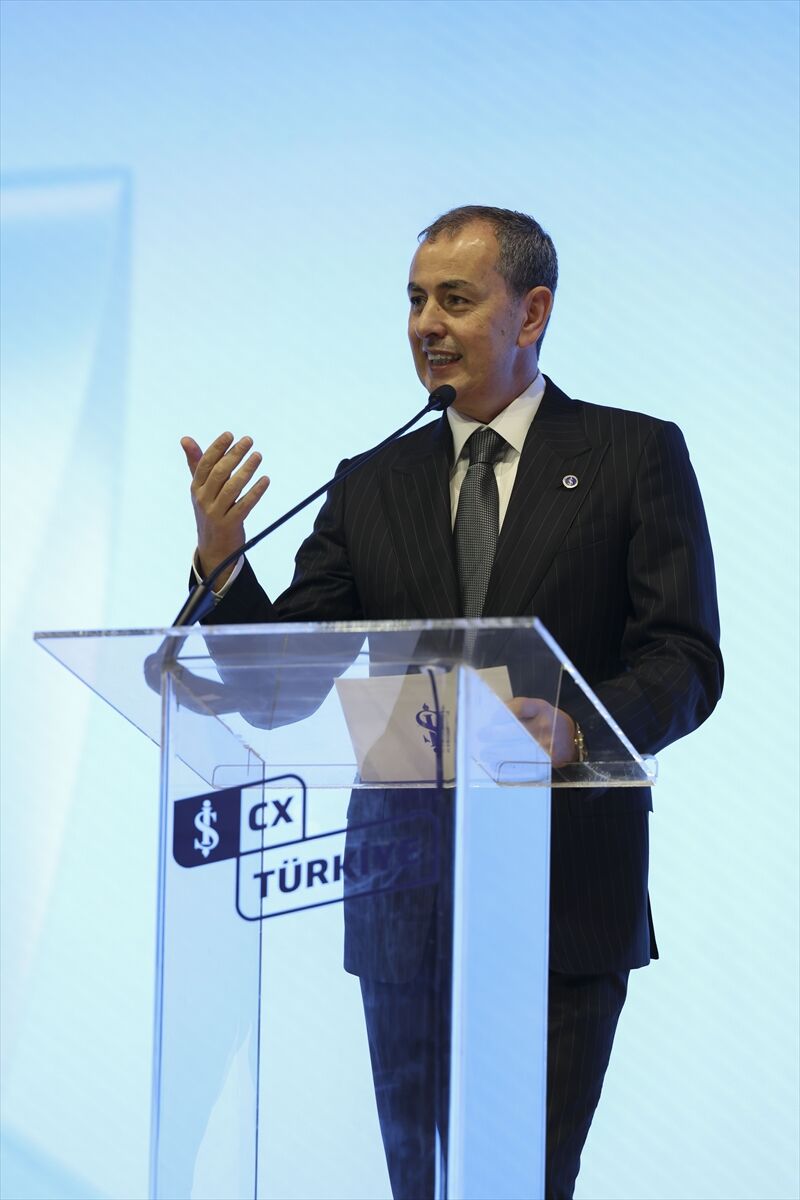 İş Bankası 'İş CX Türkiye' konferansı düzenledi