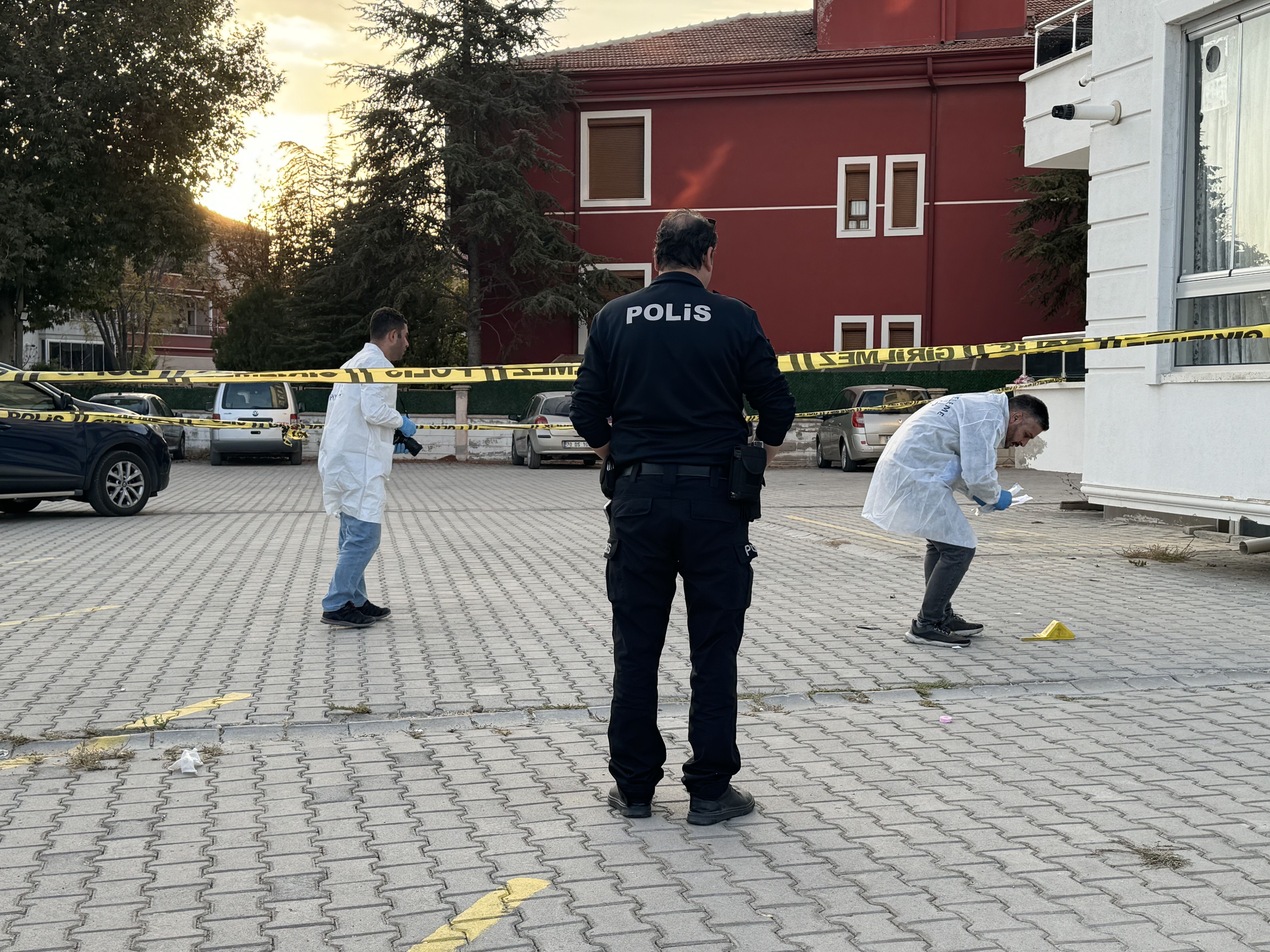 Karaman'da 5. kattan düşen kadın öldü