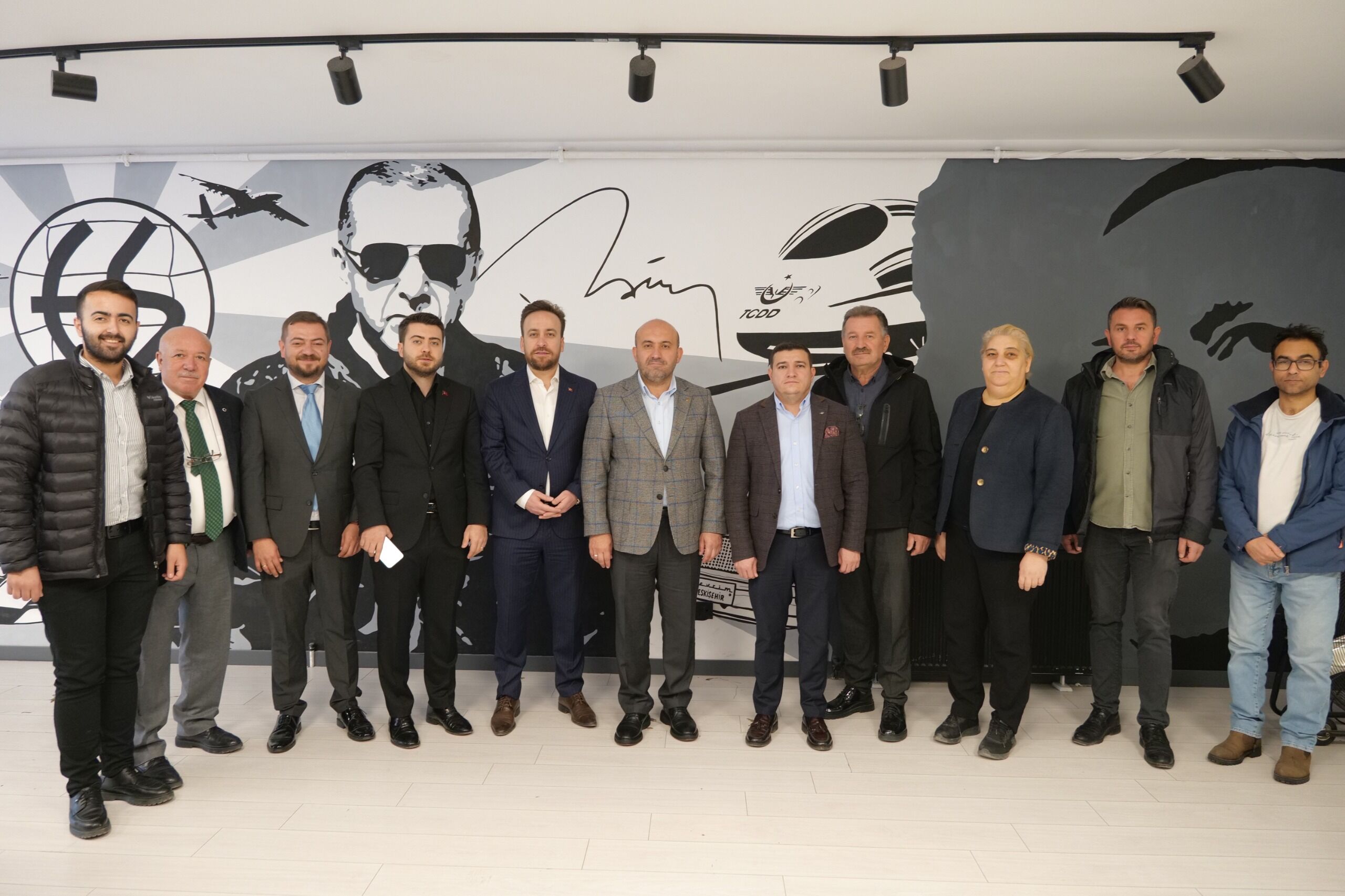 AK Parti'nin Odunpazarı ve Tepebaşı ilçelerinde temayül yoklamaları tamamlandı