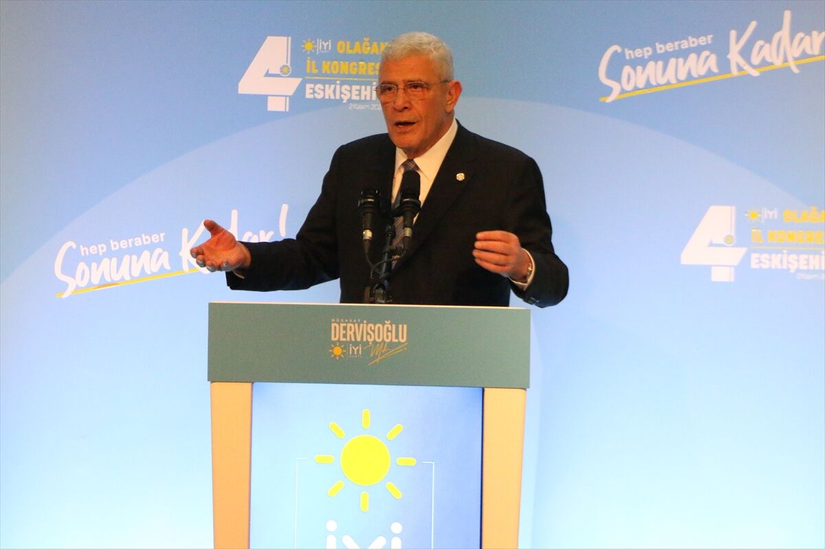 İYİ Parti Genel Başkanı Dervişoğlu, Eskişehir'de partisinin 4. Olağan İl Kongresi'nde konuştu: